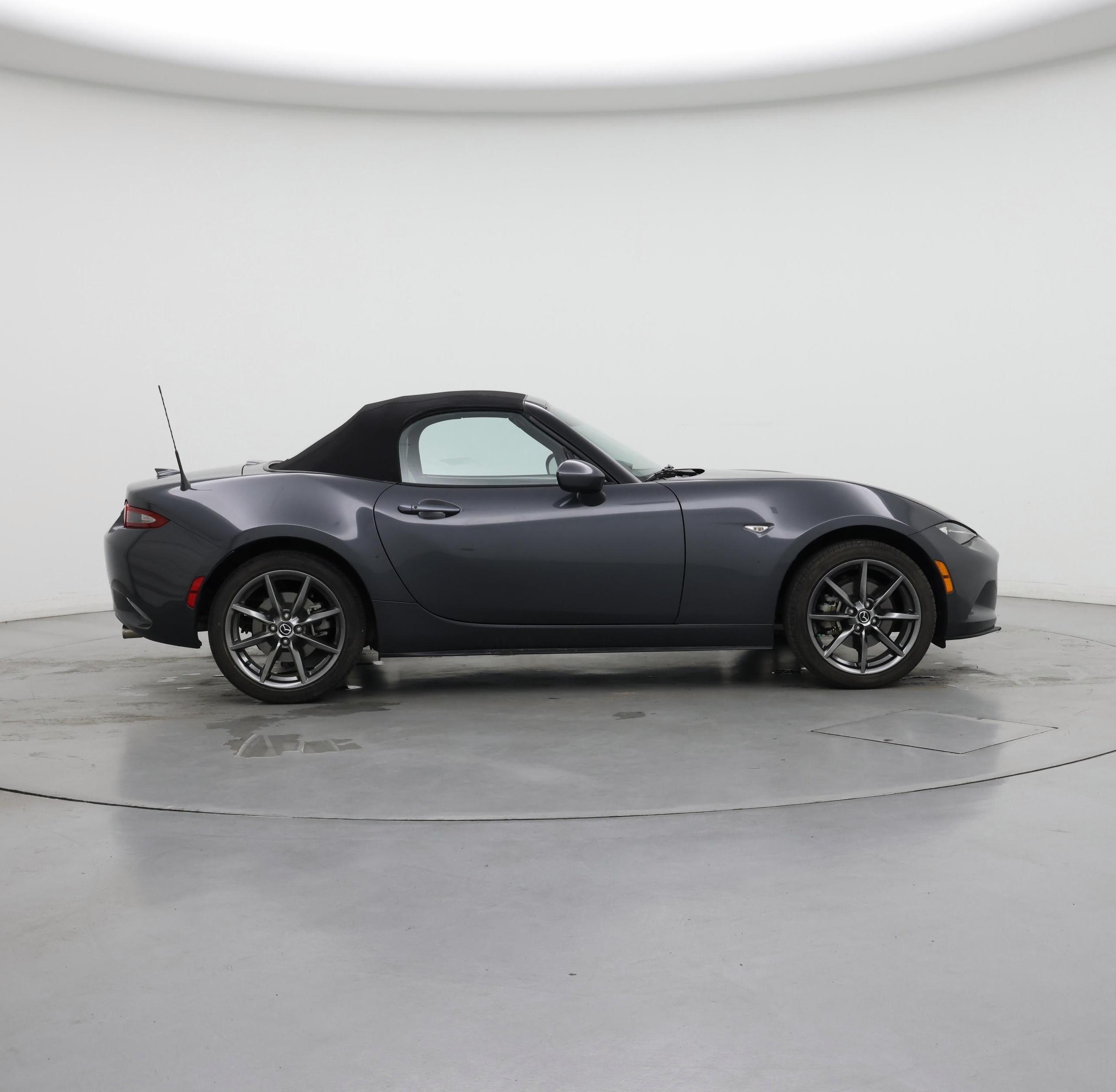 Thumbnail: 2016 Mazda MX-5 Miata - 7