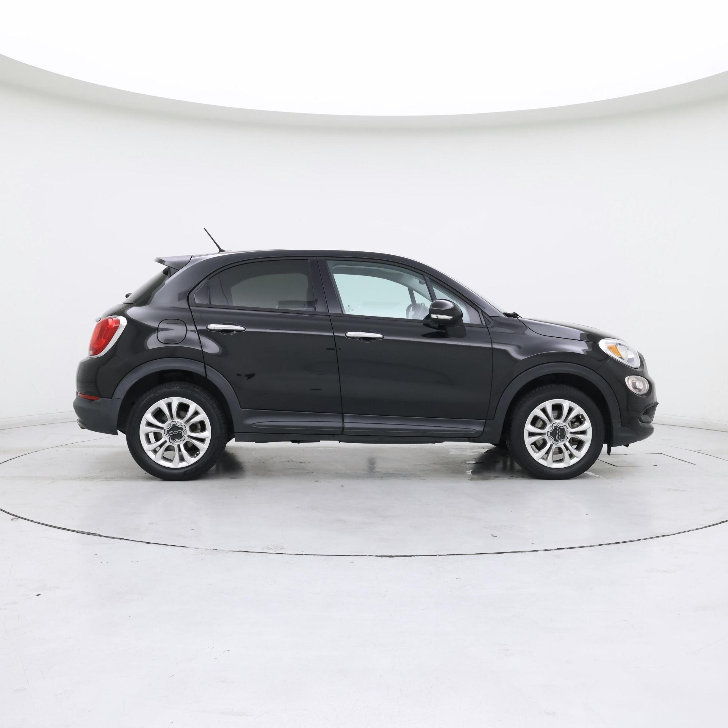 Thumbnail: 2016 Fiat 500X - 7