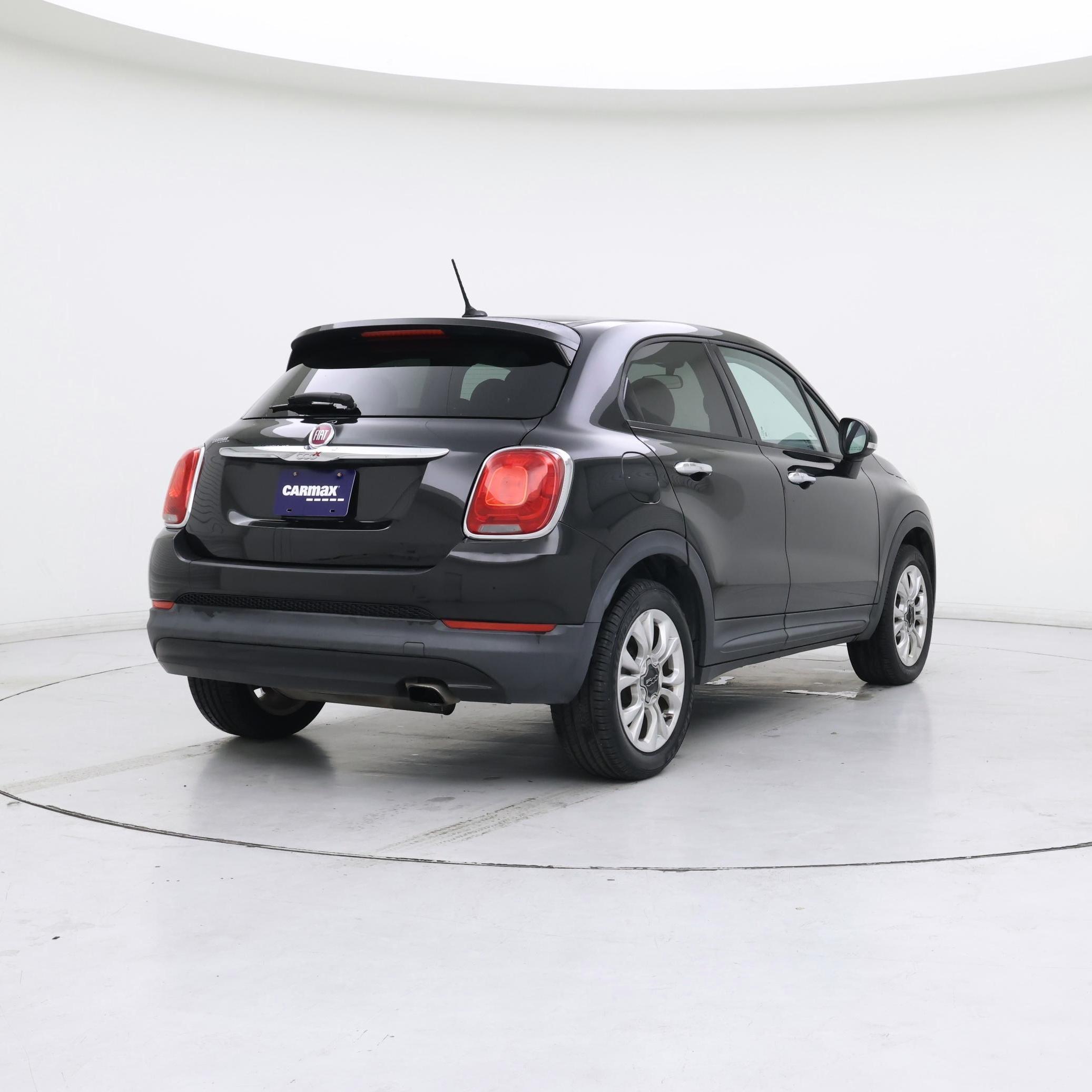 Thumbnail: 2016 Fiat 500X - 8