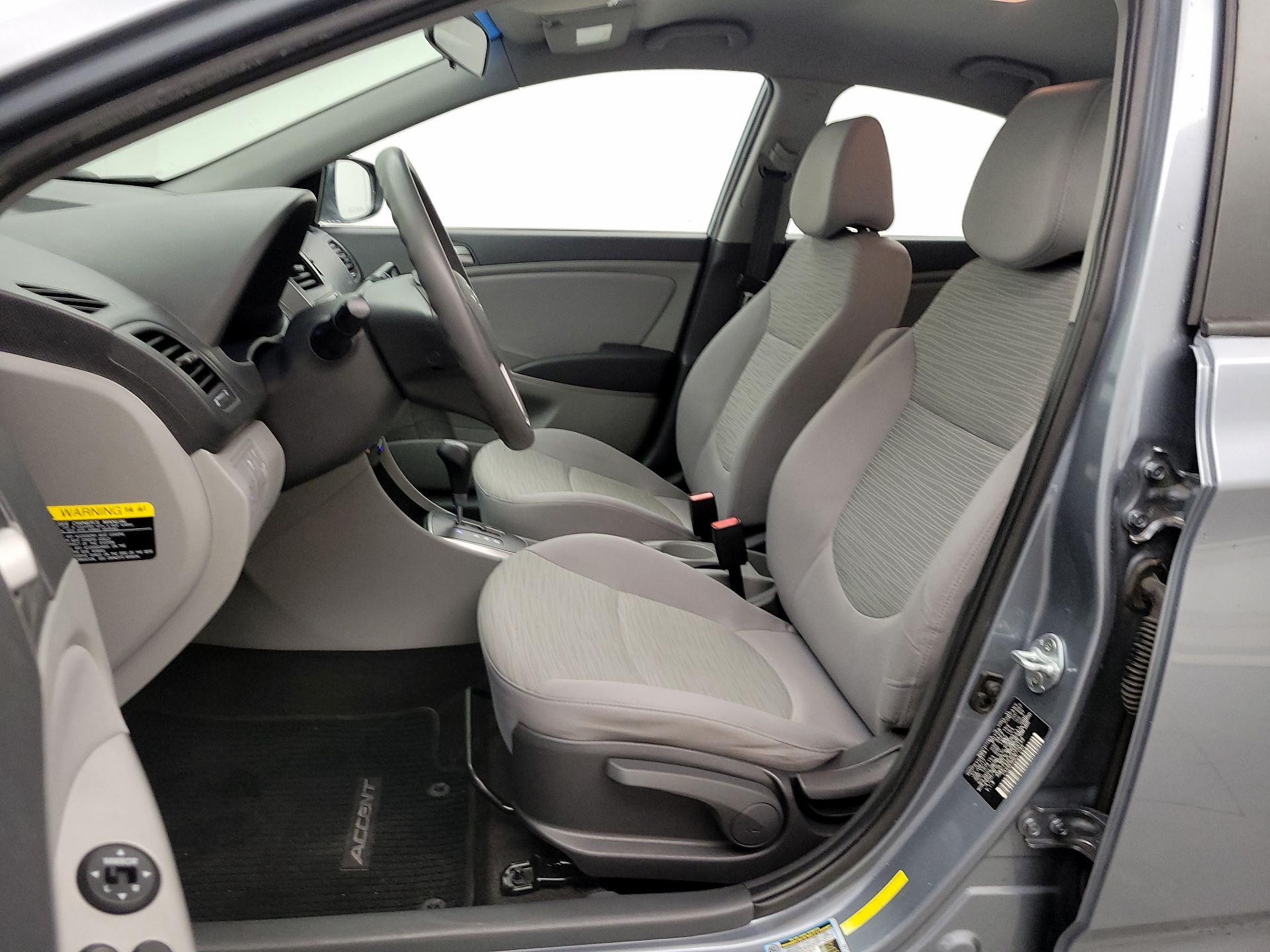 Thumbnail: 2017 Hyundai Accent - 11