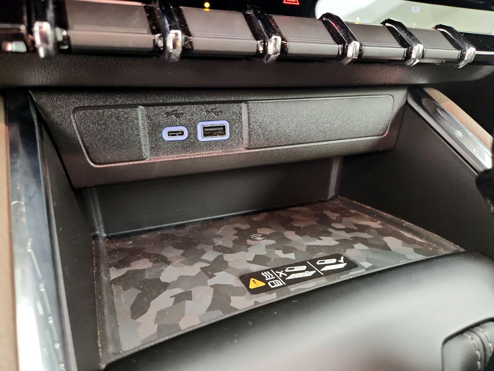 Thumbnail: 2024 GMC Canyon - 19