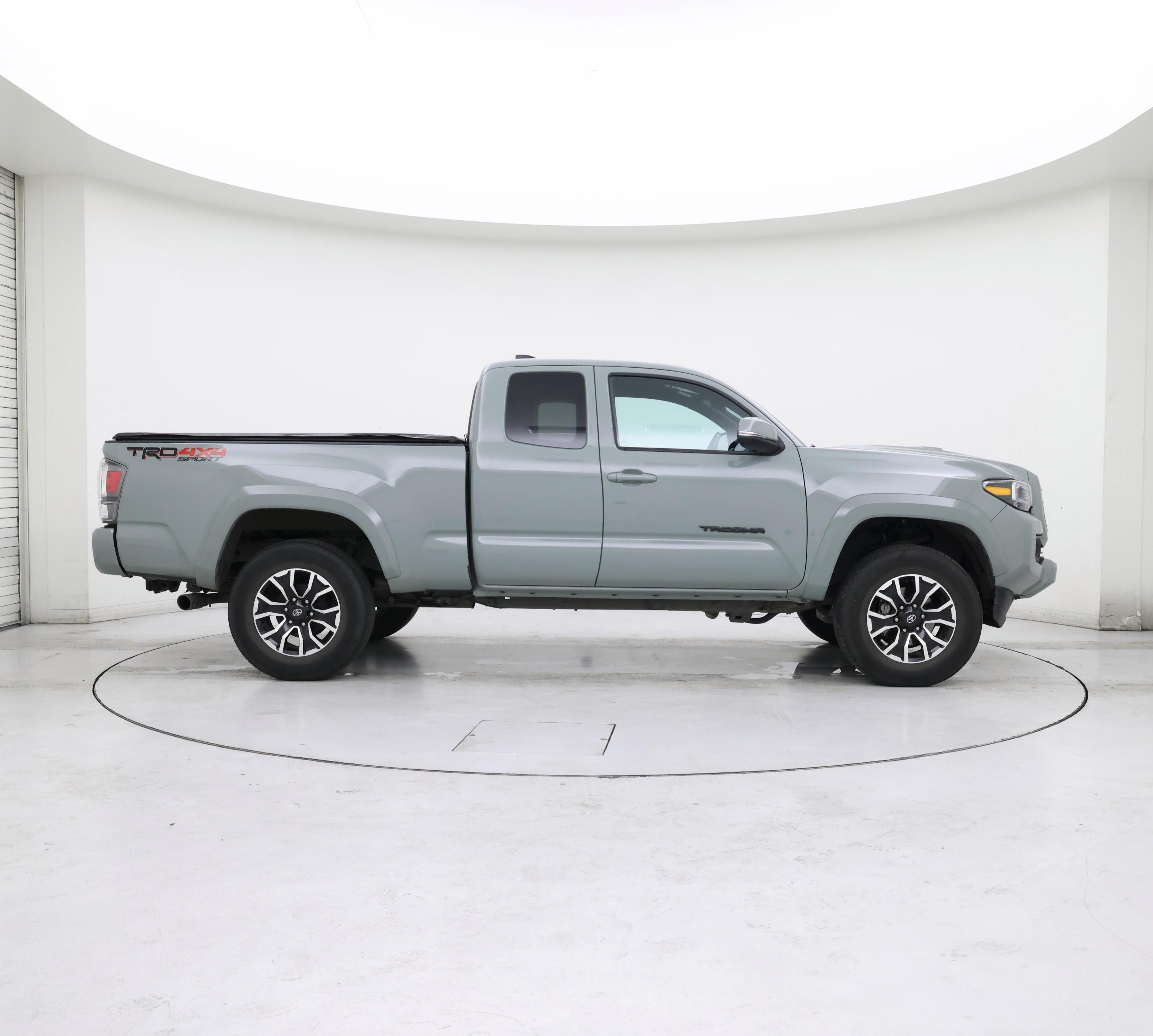 Thumbnail: 2023 Toyota Tacoma - 7