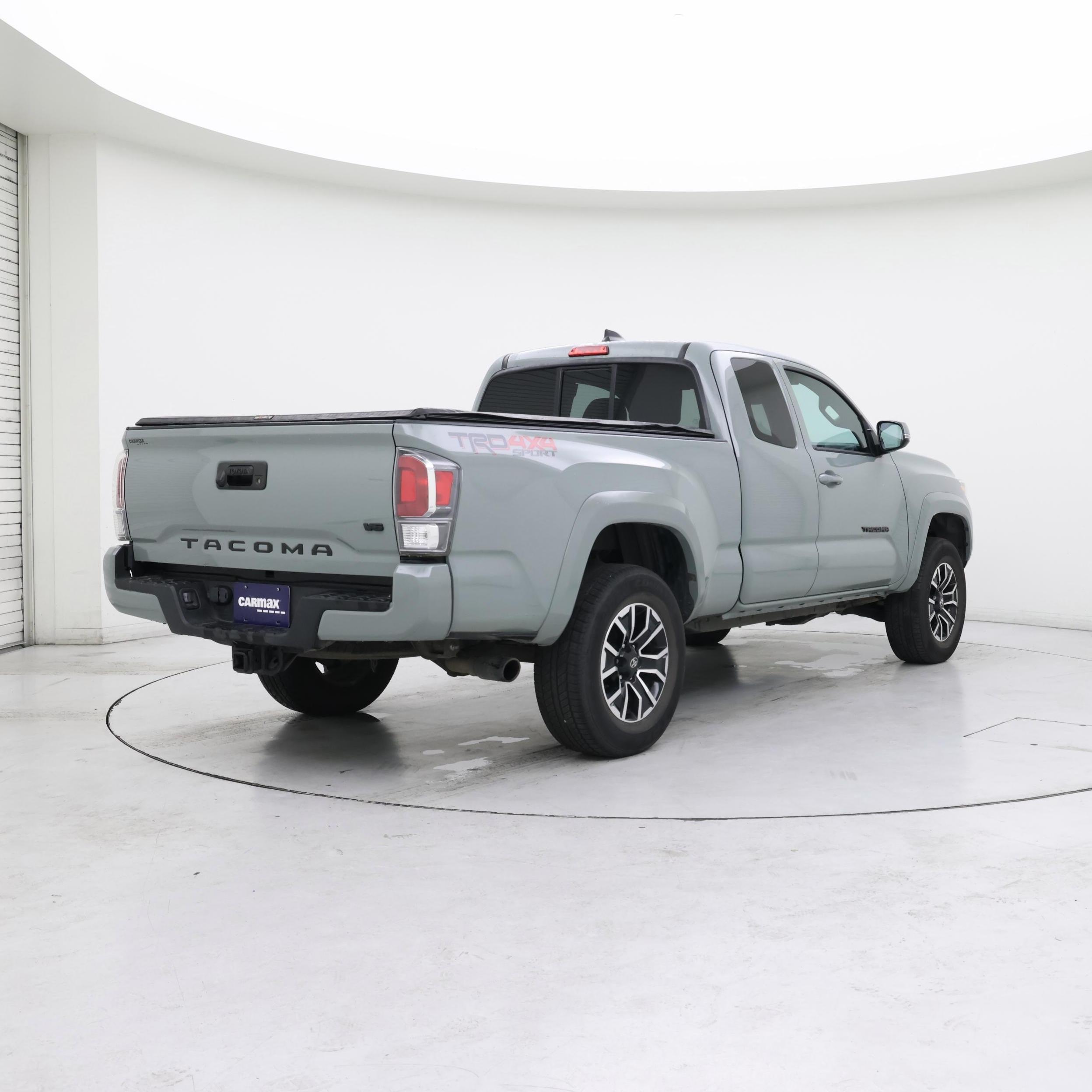 Thumbnail: 2023 Toyota Tacoma - 8