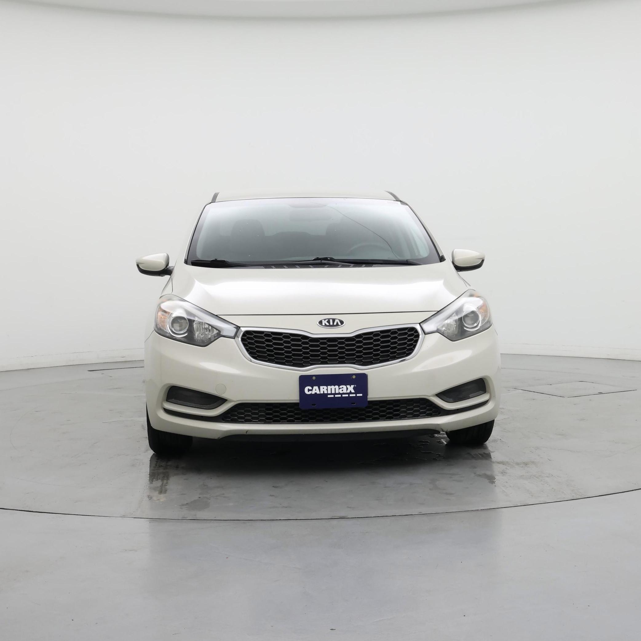 Thumbnail: 2015 Kia Forte - 5