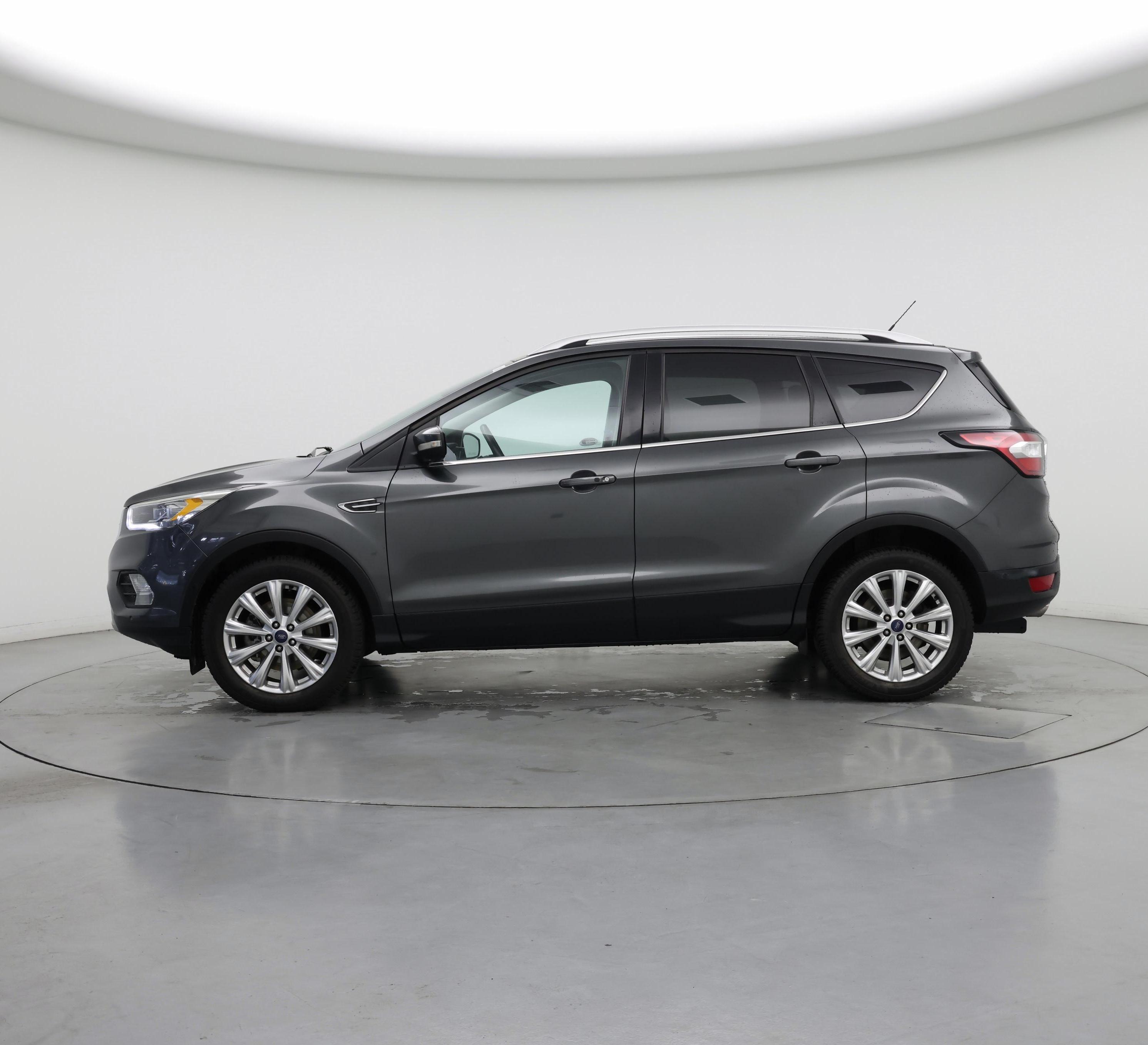 Thumbnail: 2017 Ford Escape - 3