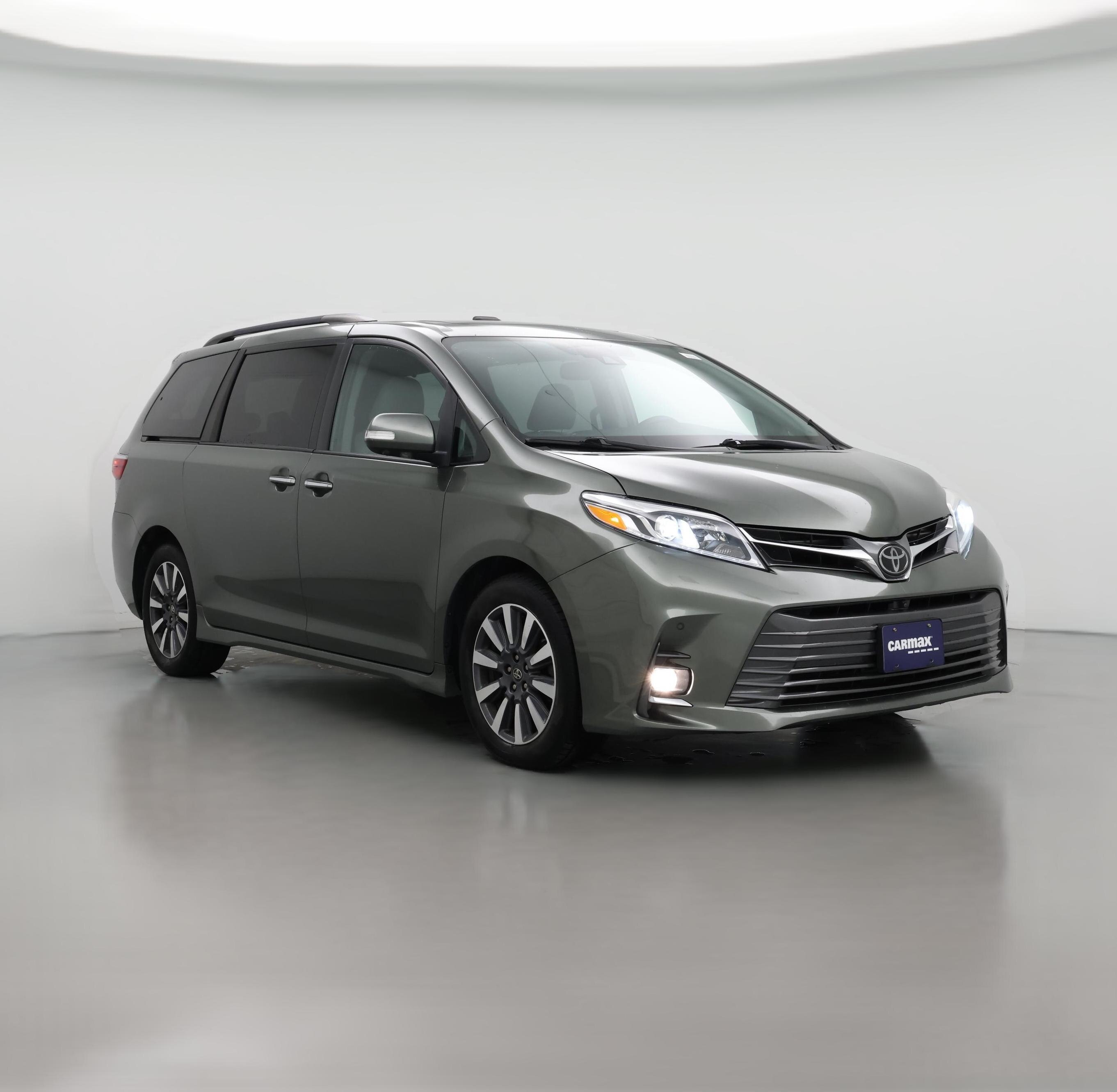 Thumbnail: 2018 Toyota Sienna - 1