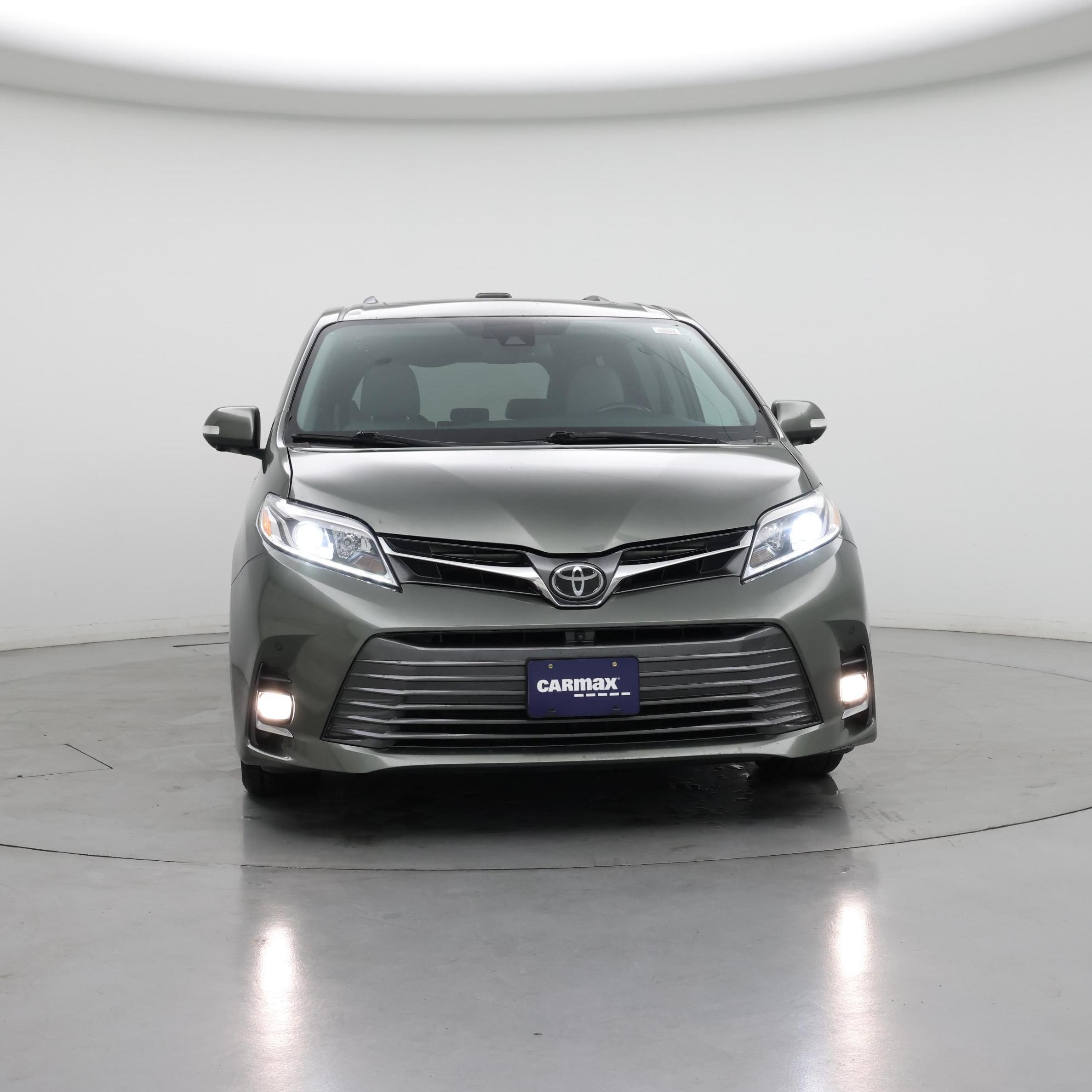 Thumbnail: 2018 Toyota Sienna - 5