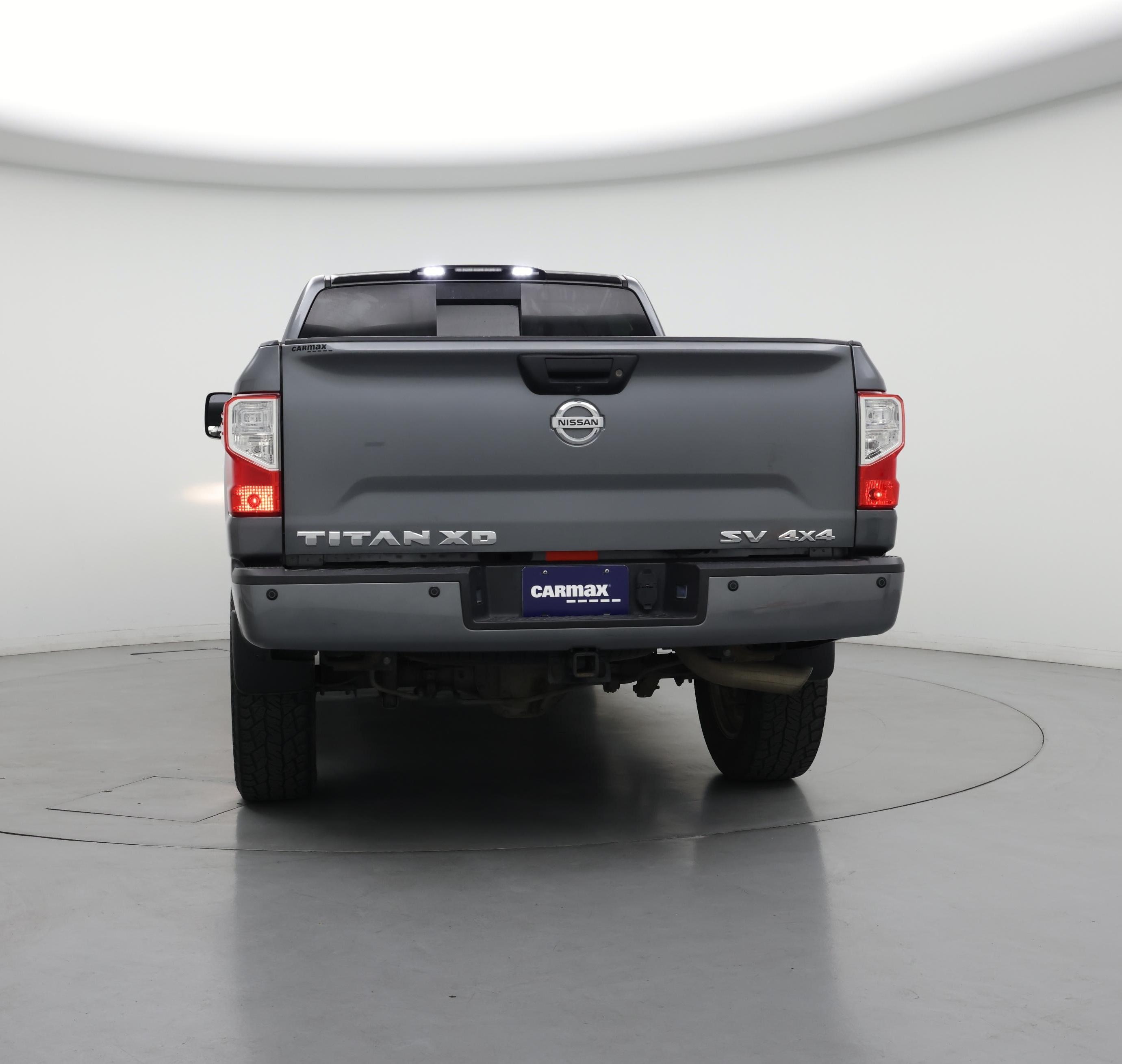 Thumbnail: 2017 Nissan Titan - 6