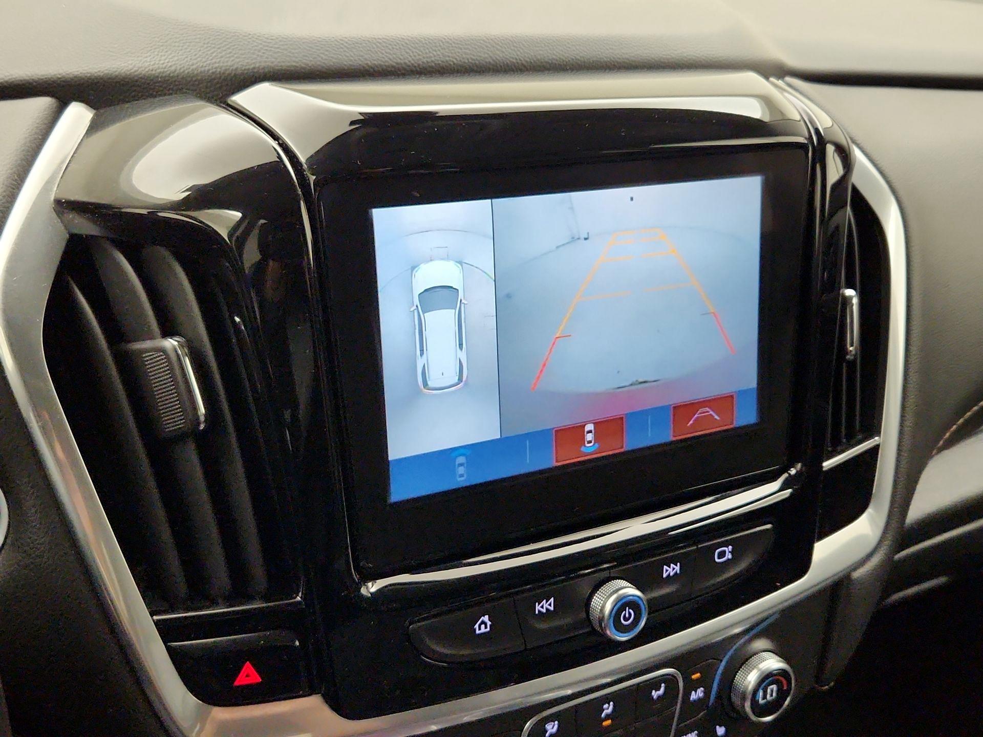 Thumbnail: 2019 Chevrolet Traverse - 15