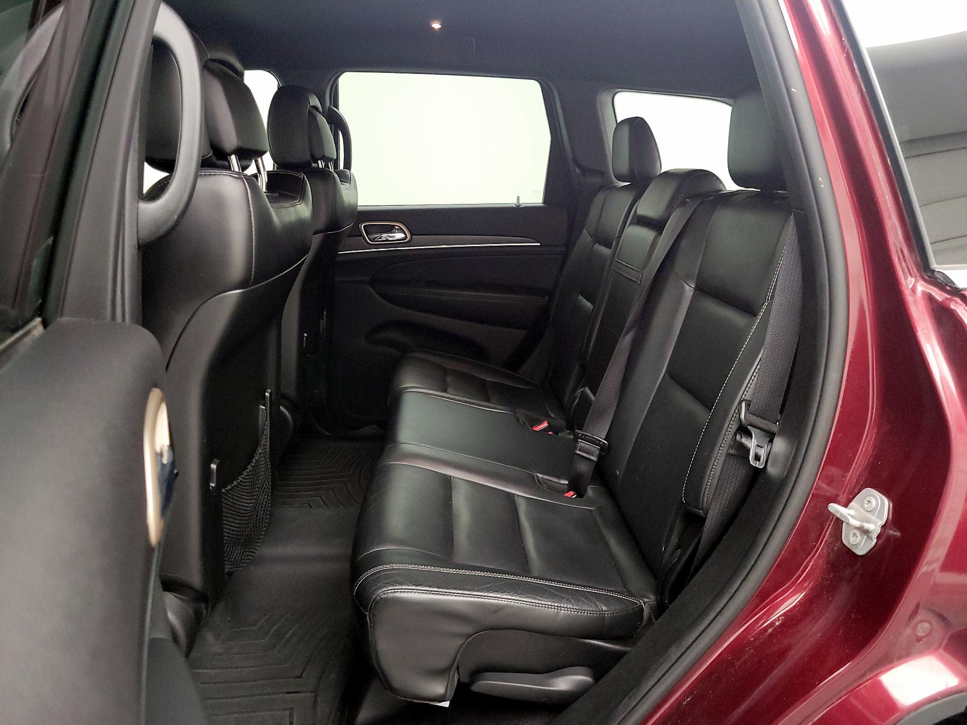 Thumbnail: 2017 Jeep Grand Cherokee - 20