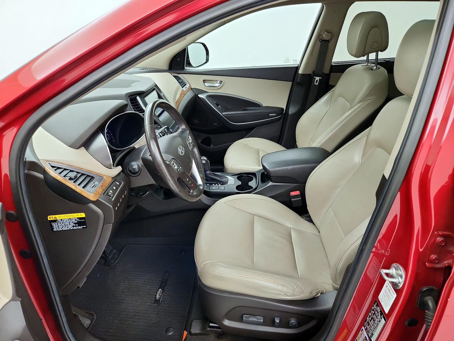 Thumbnail: 2015 Hyundai Santa Fe - 11