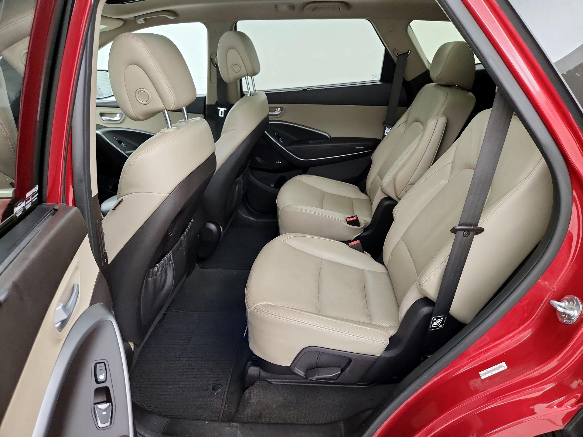 Thumbnail: 2015 Hyundai Santa Fe - 20