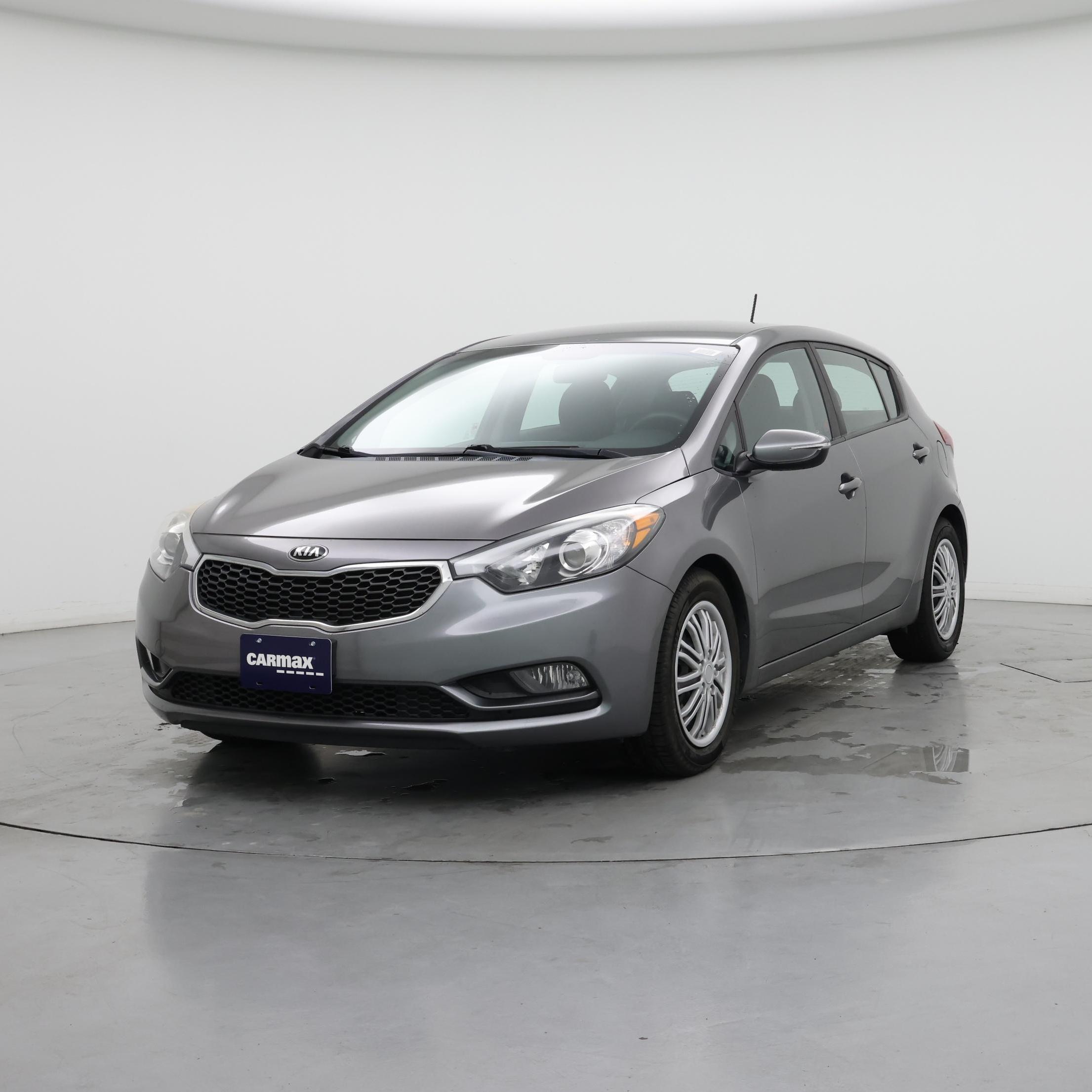 Thumbnail: 2016 Kia Forte - 4