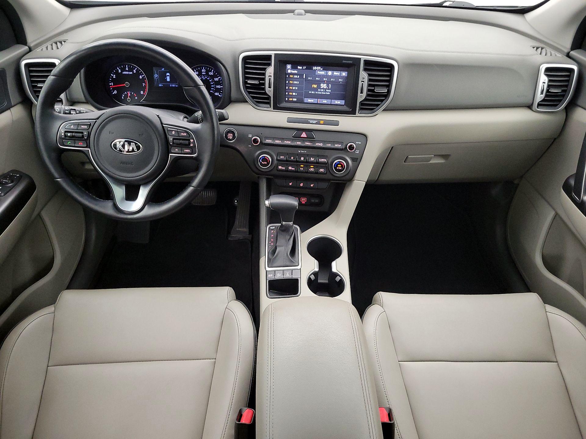 Thumbnail: 2017 Kia Sportage - 9