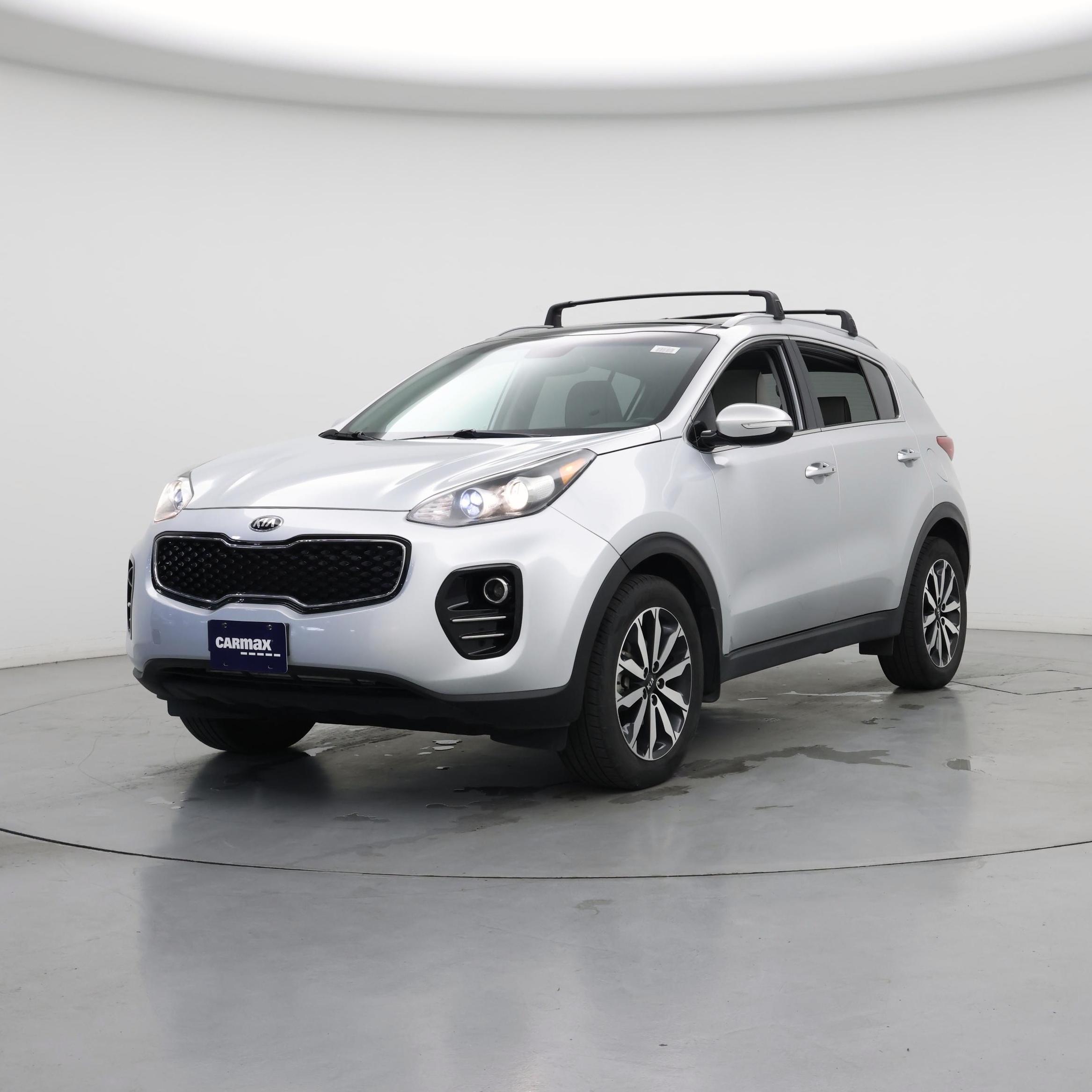 Thumbnail: 2017 Kia Sportage - 4