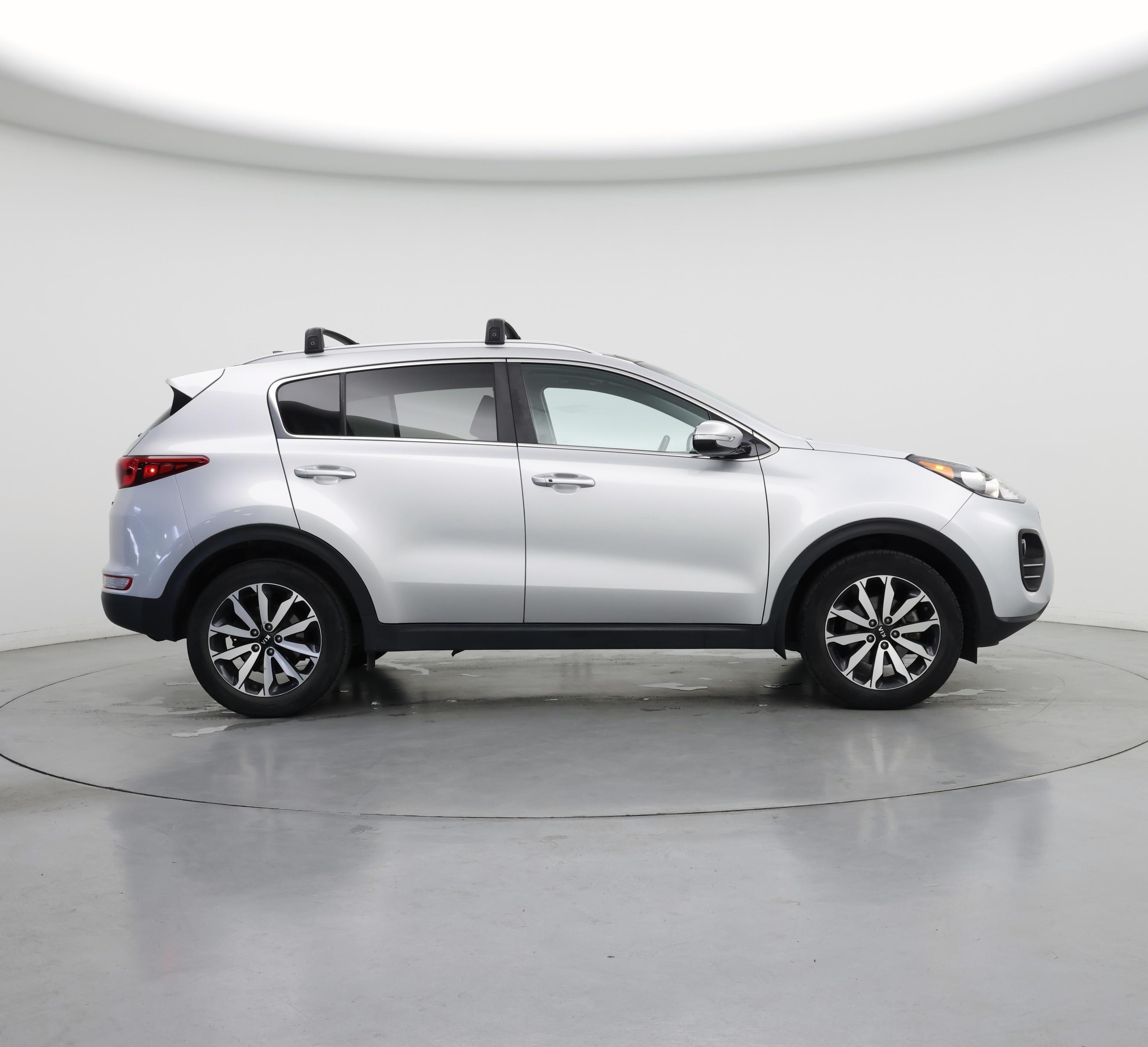 Thumbnail: 2017 Kia Sportage - 7