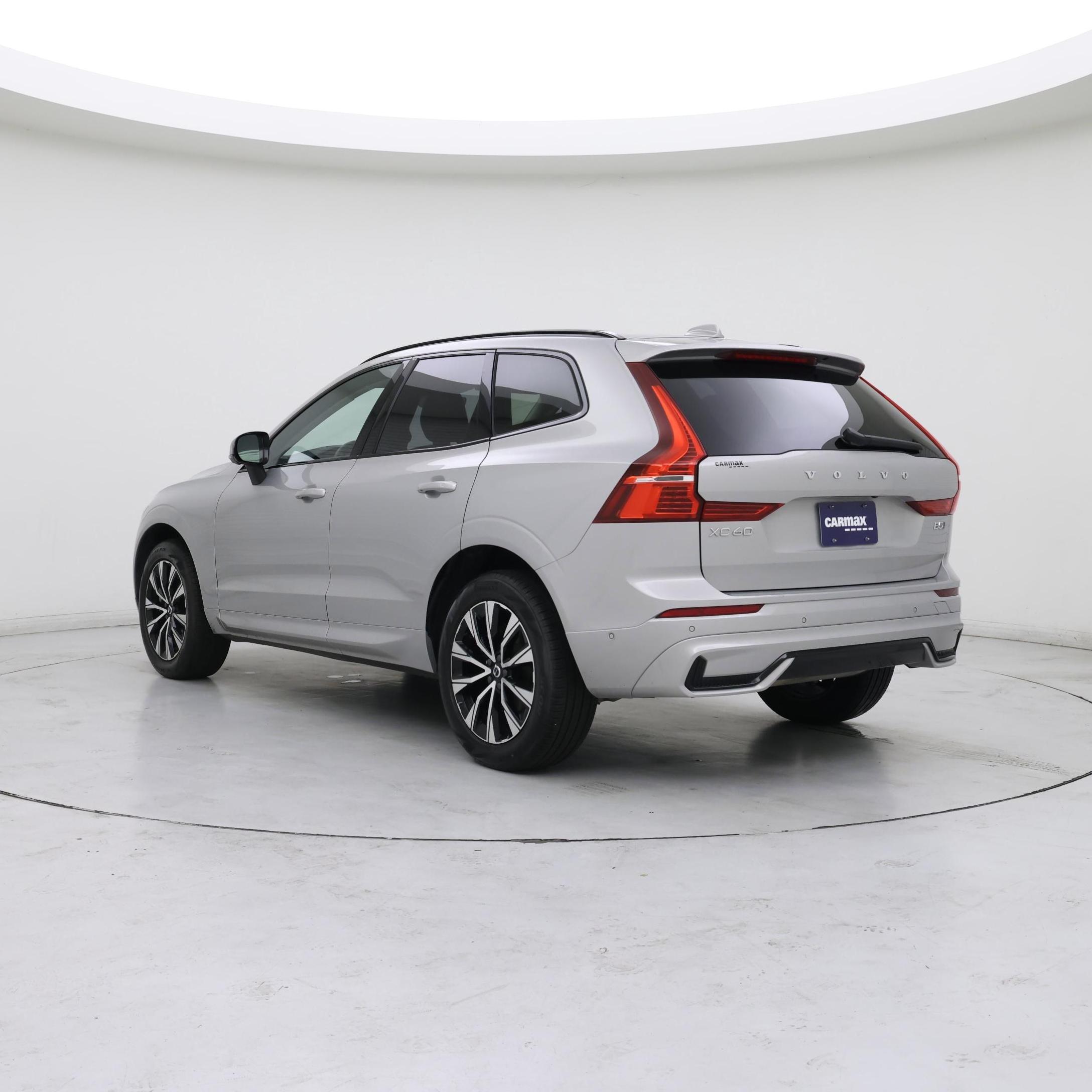 Thumbnail: 2025 Volvo XC60 - 2