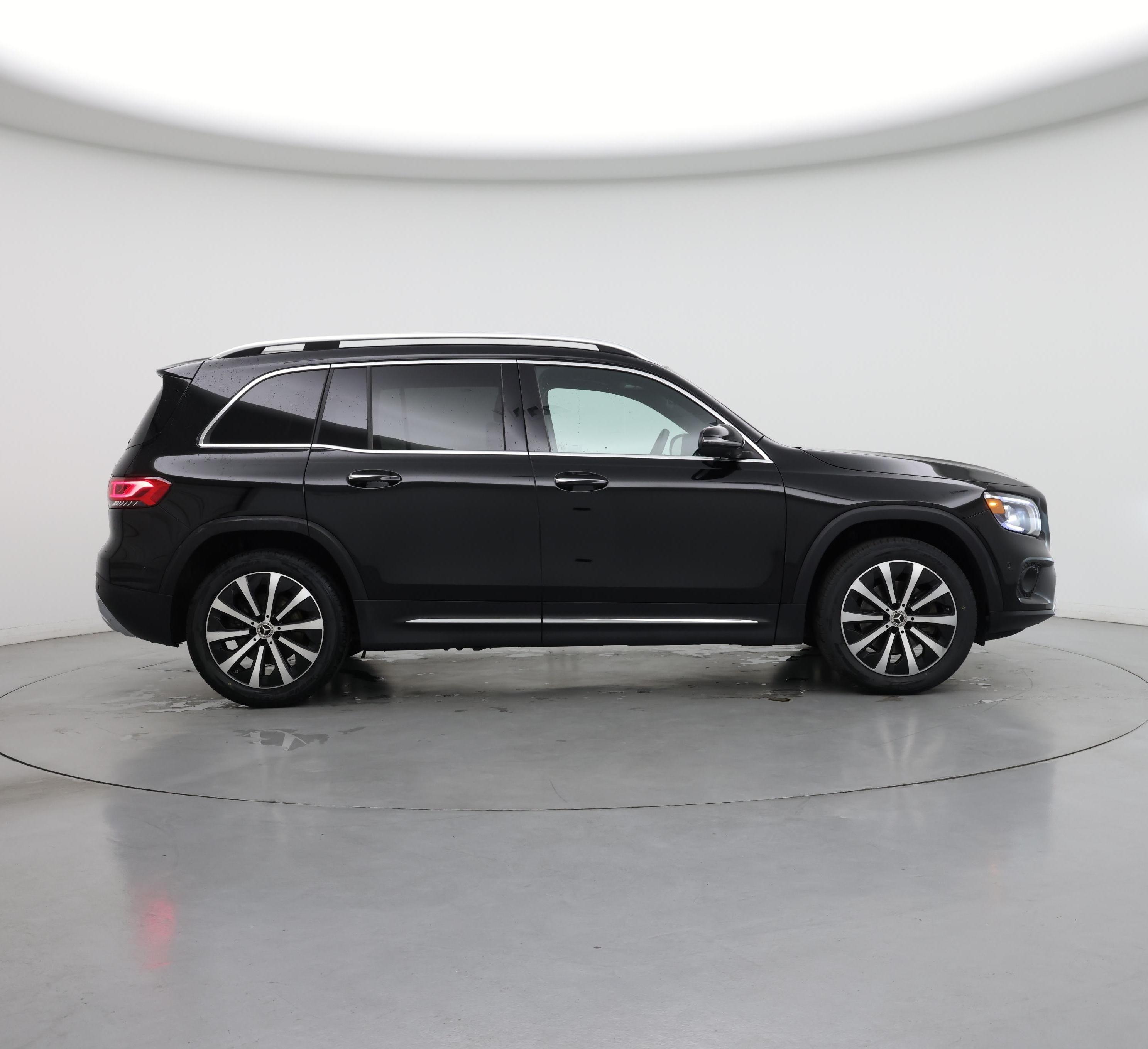 Thumbnail: 2023 Mercedes-Benz GLB - 7