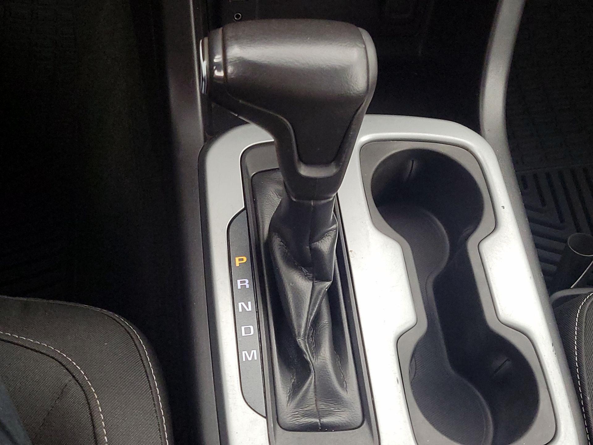 Thumbnail: 2016 Chevrolet Colorado - 17