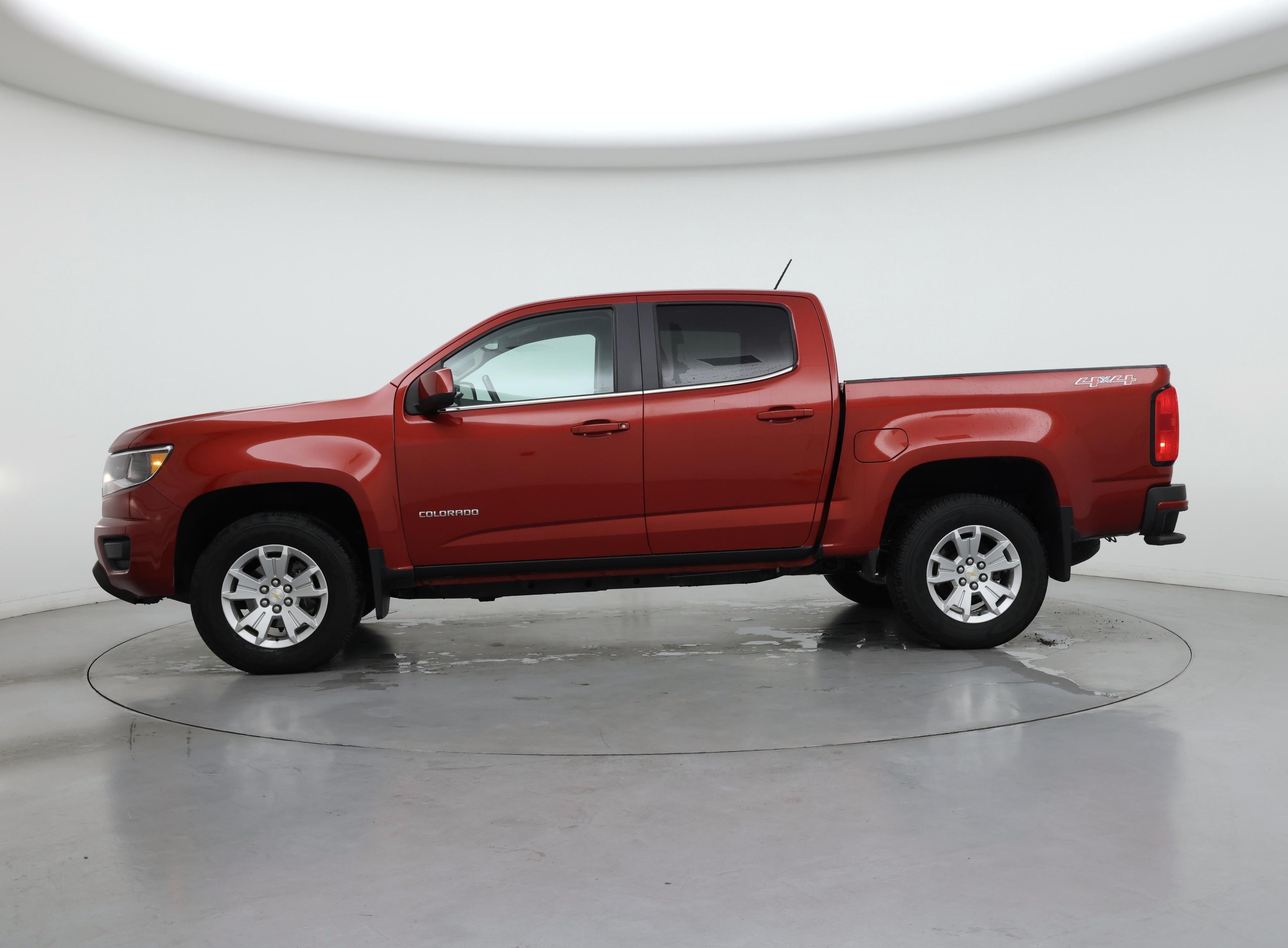 Thumbnail: 2016 Chevrolet Colorado - 3