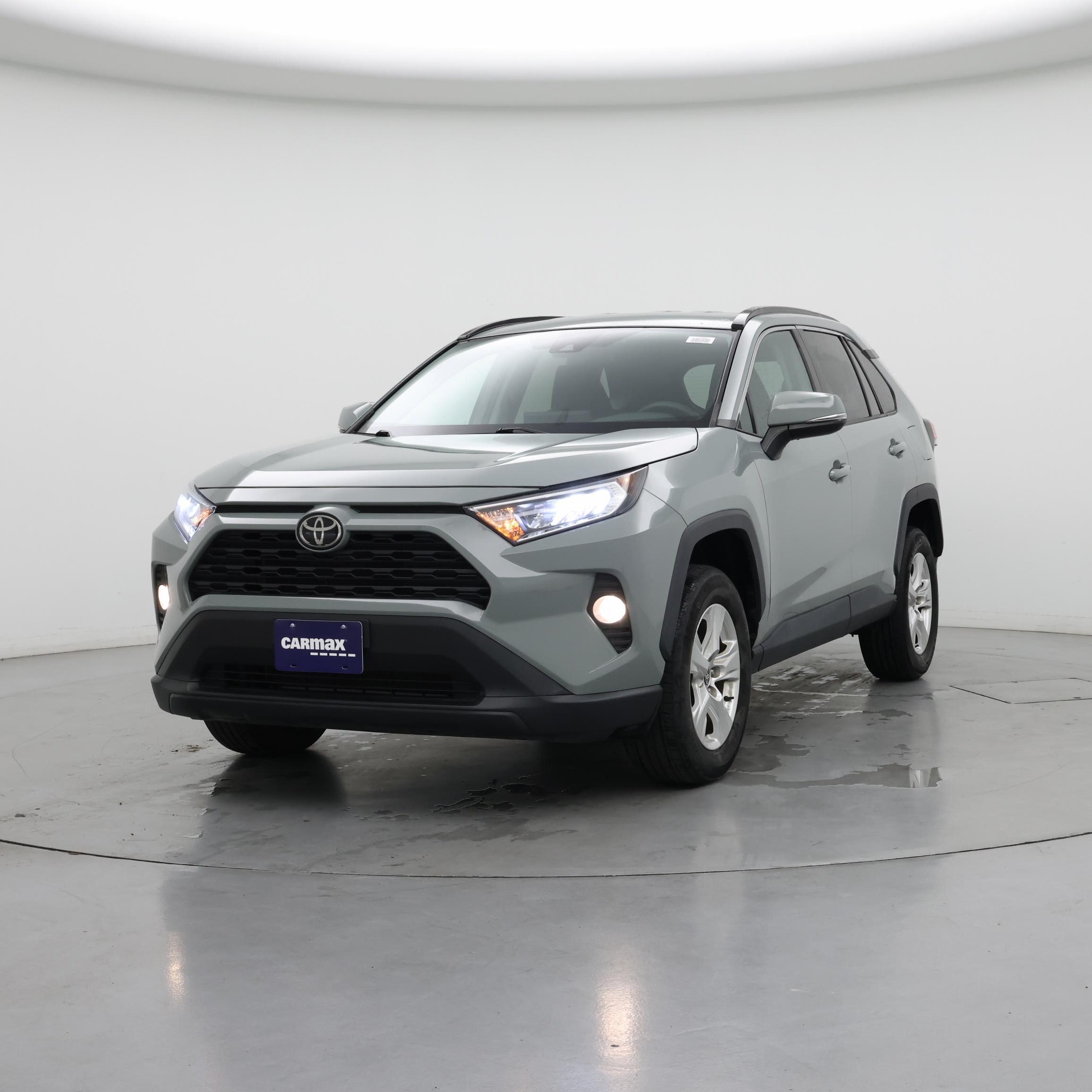Thumbnail: 2021 Toyota RAV4 - 4