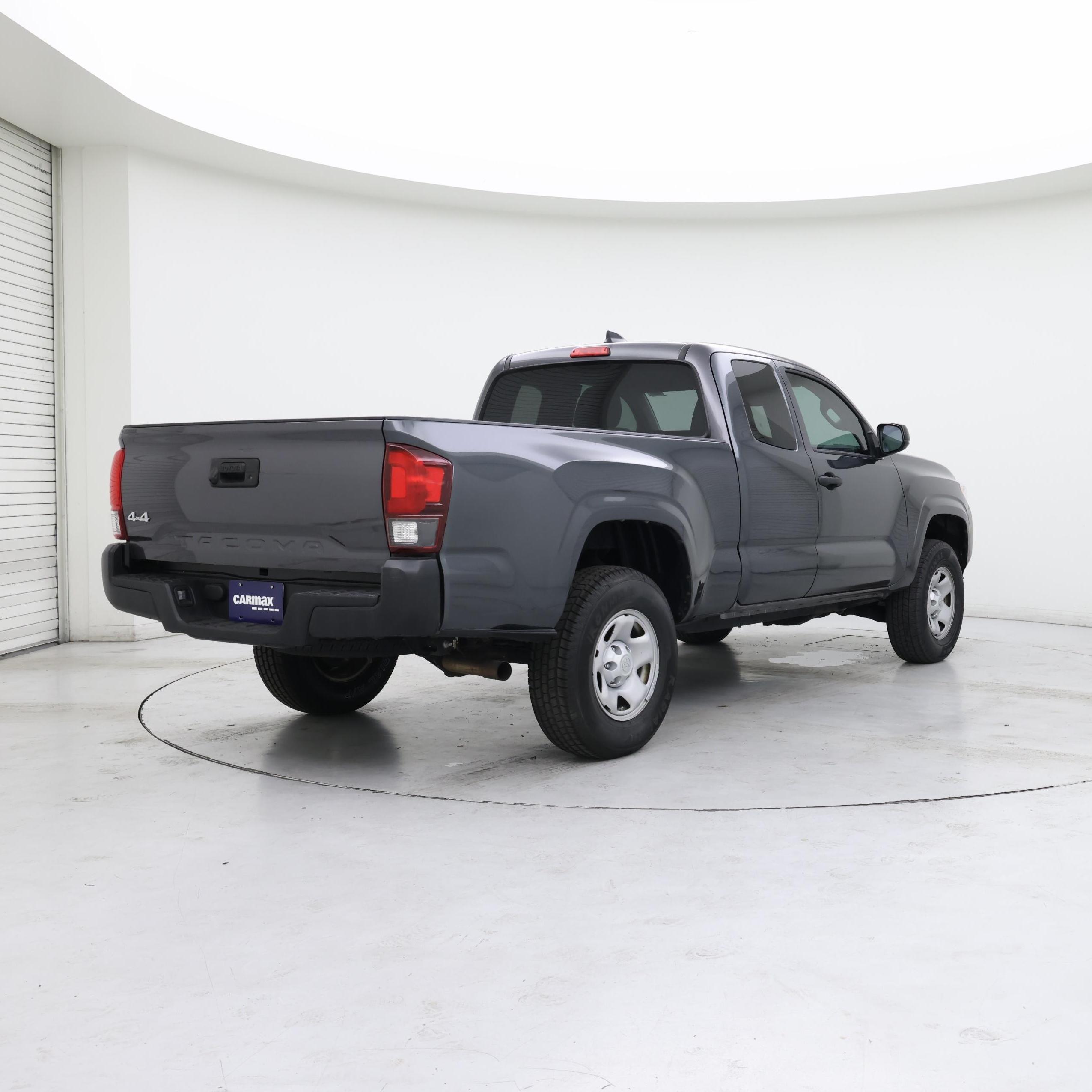 Thumbnail: 2020 Toyota Tacoma - 8