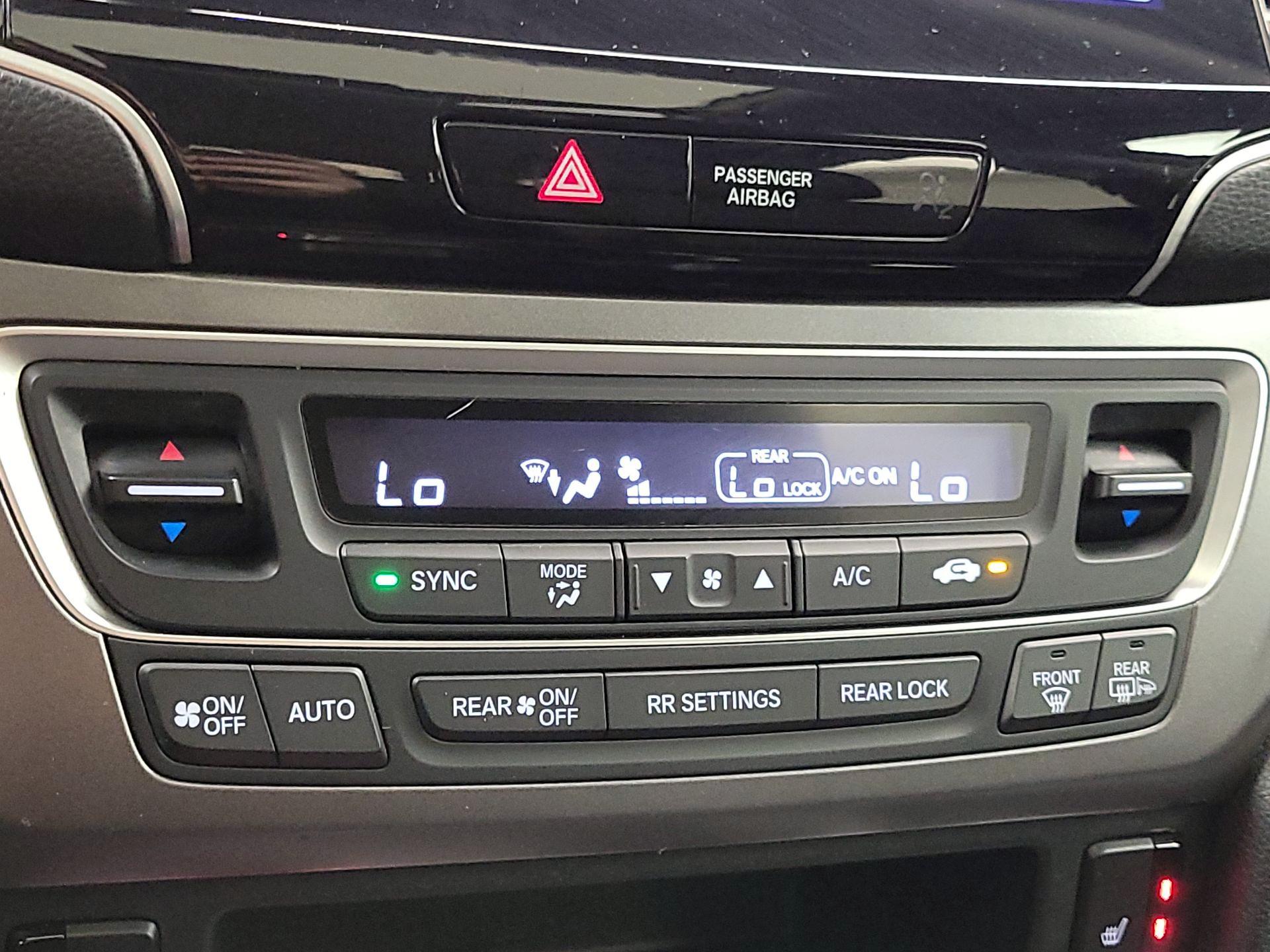 Thumbnail: 2022 Honda Pilot - 16