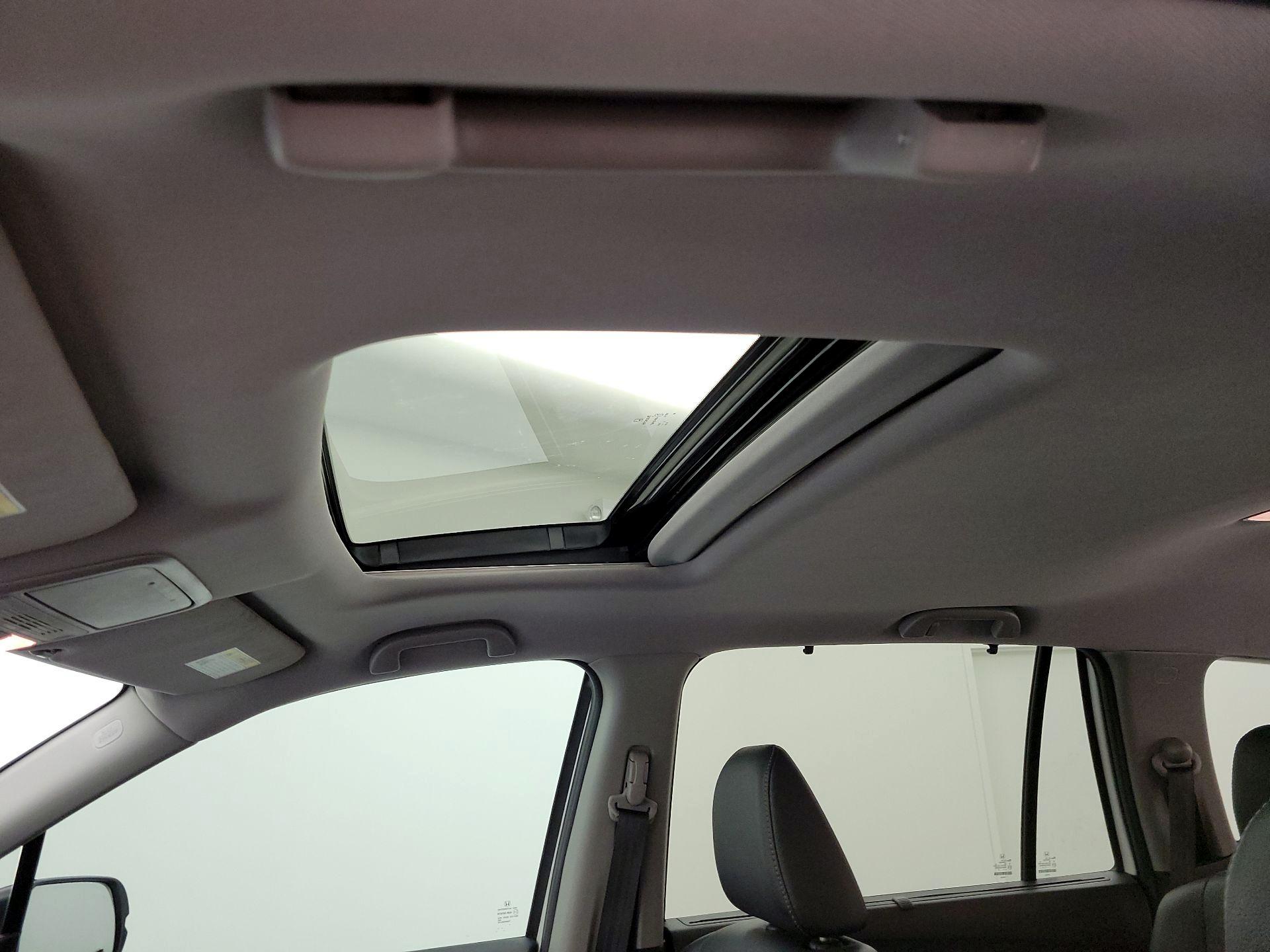 Thumbnail: 2022 Honda Pilot - 19