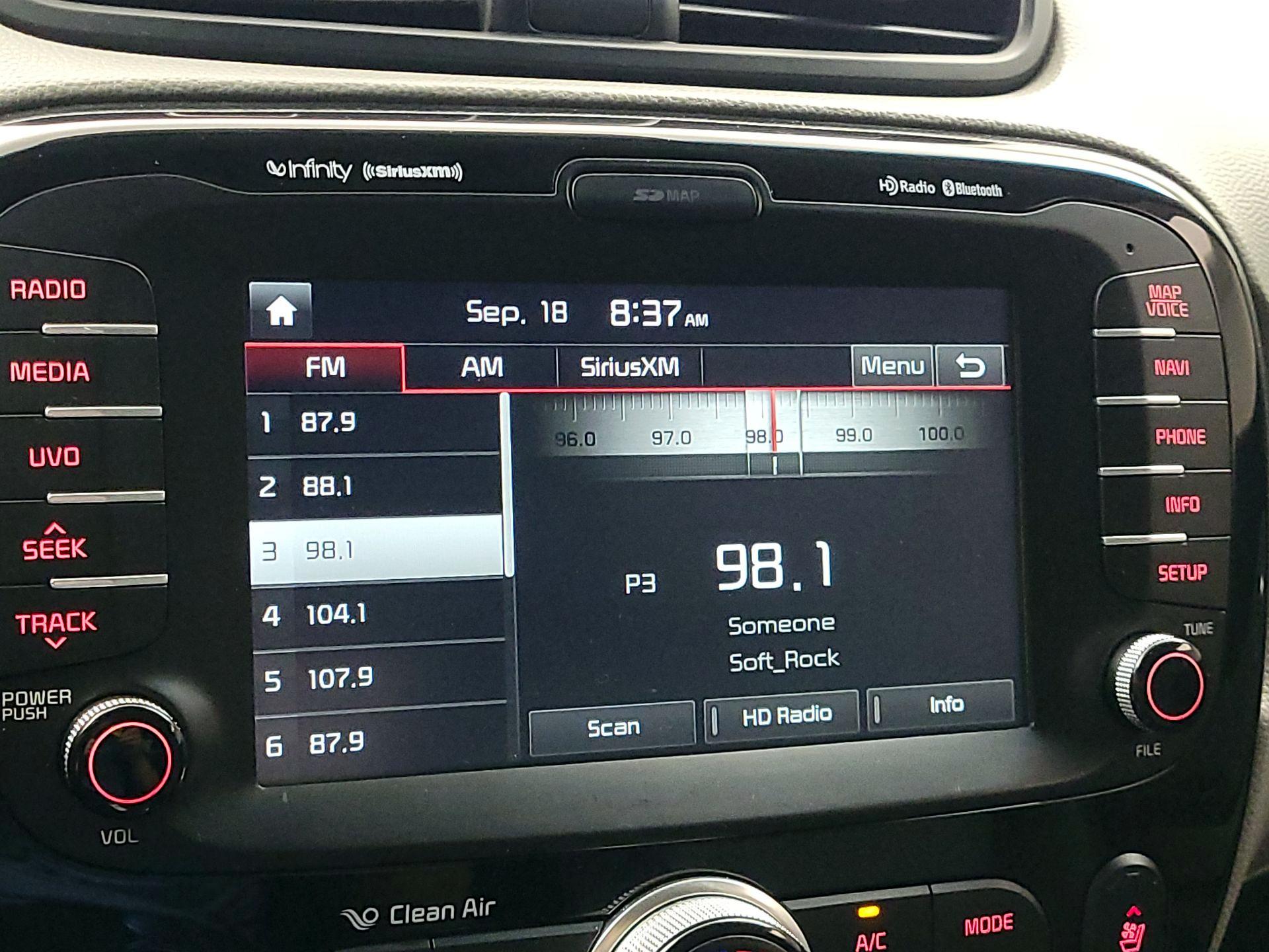 Thumbnail: 2016 Kia Soul - 16
