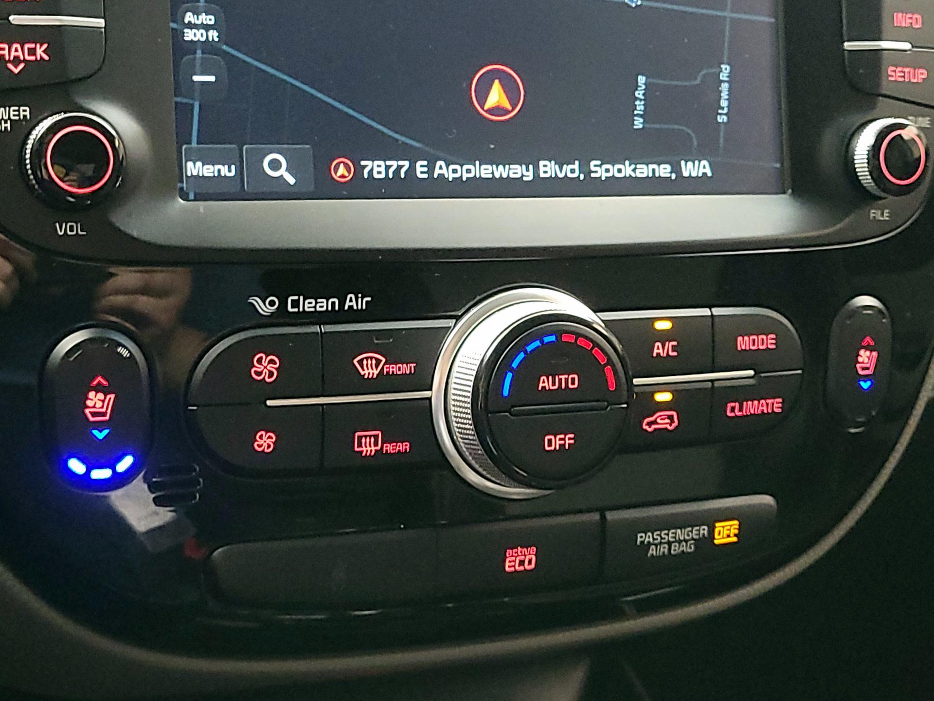 Thumbnail: 2016 Kia Soul - 17