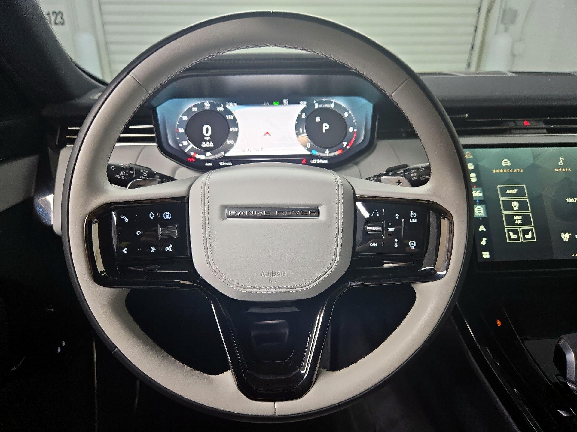 Thumbnail: 2024 Land Rover Range Rover Sport - 10
