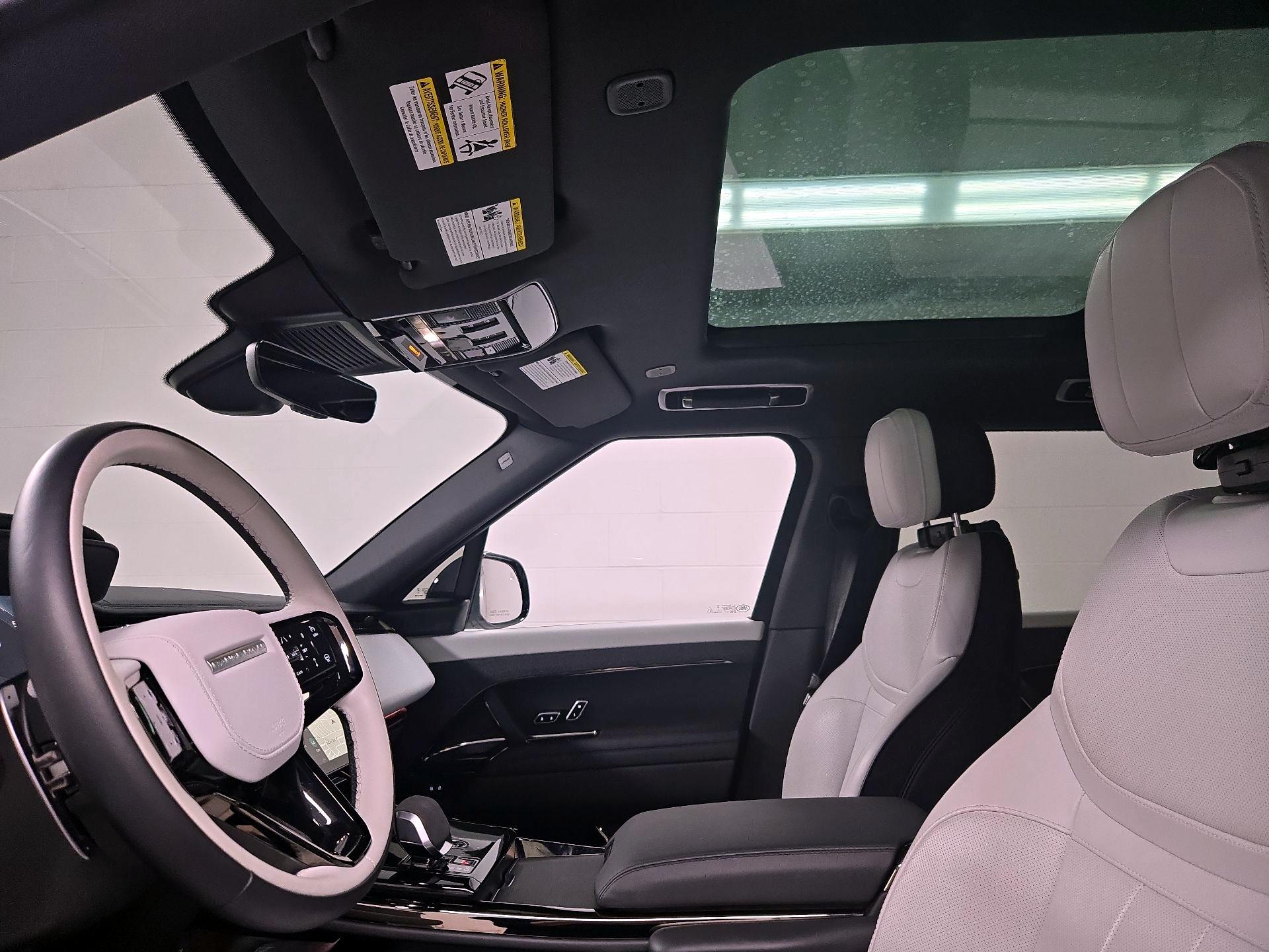 Thumbnail: 2024 Land Rover Range Rover Sport - 19