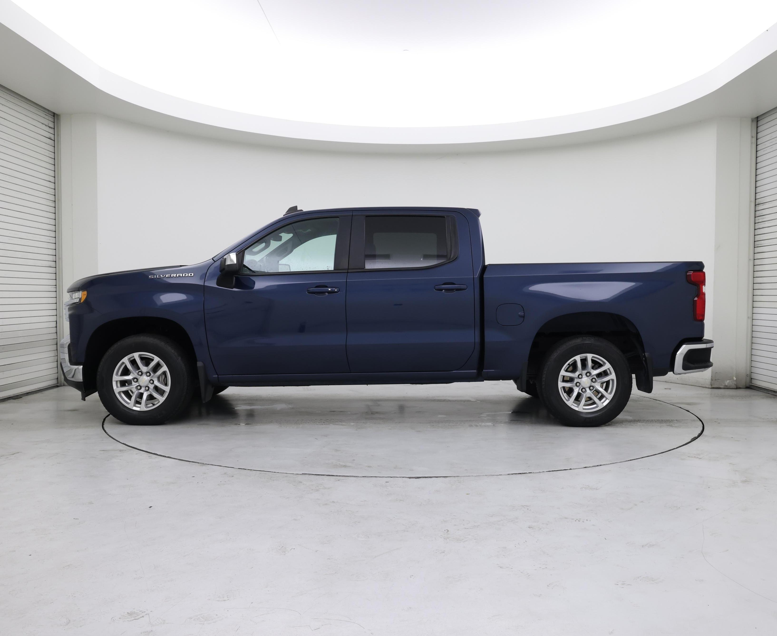 Thumbnail: 2021 Chevrolet Silverado 1500 - 3