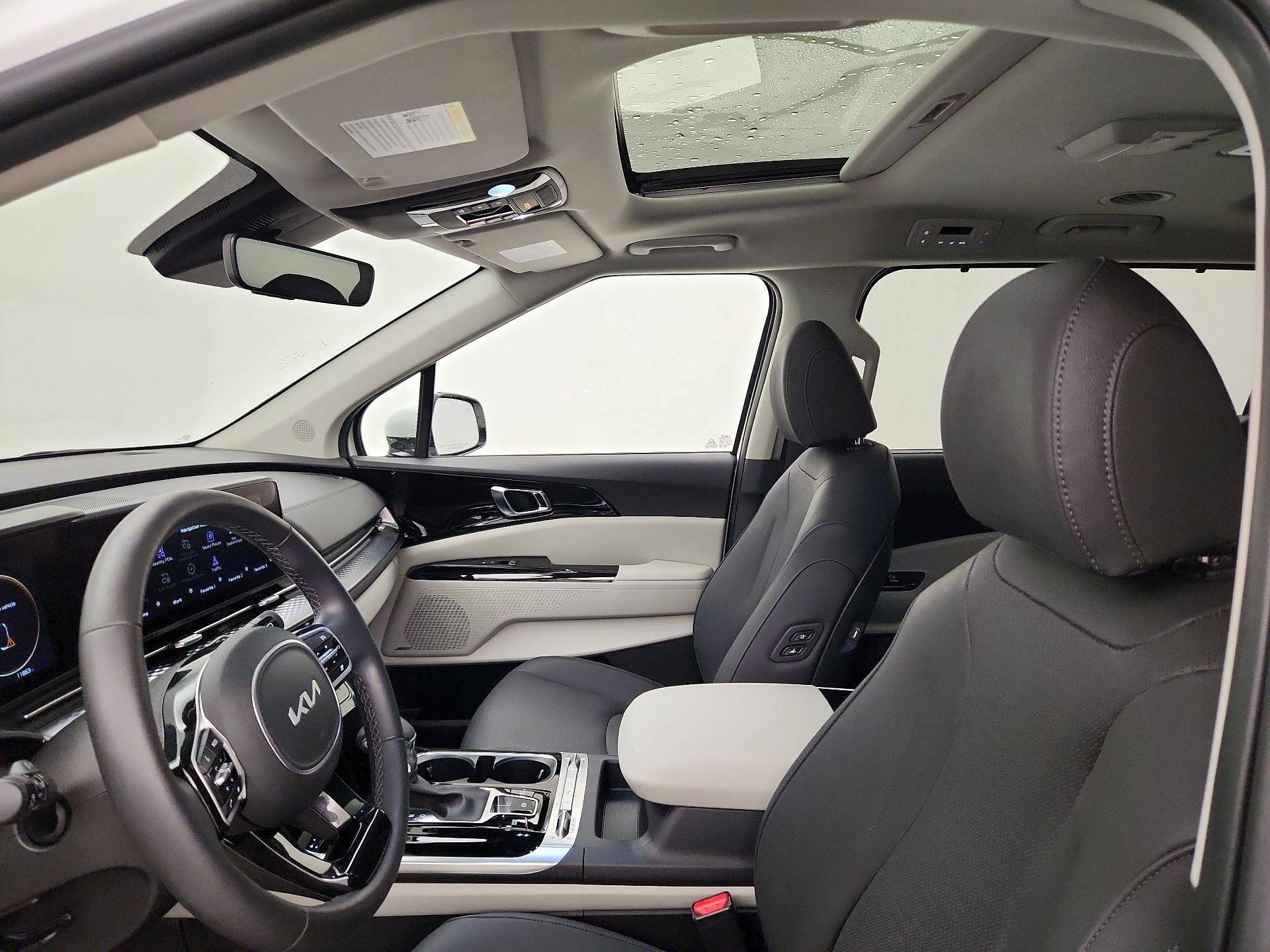Thumbnail: 2024 Kia Carnival - 20