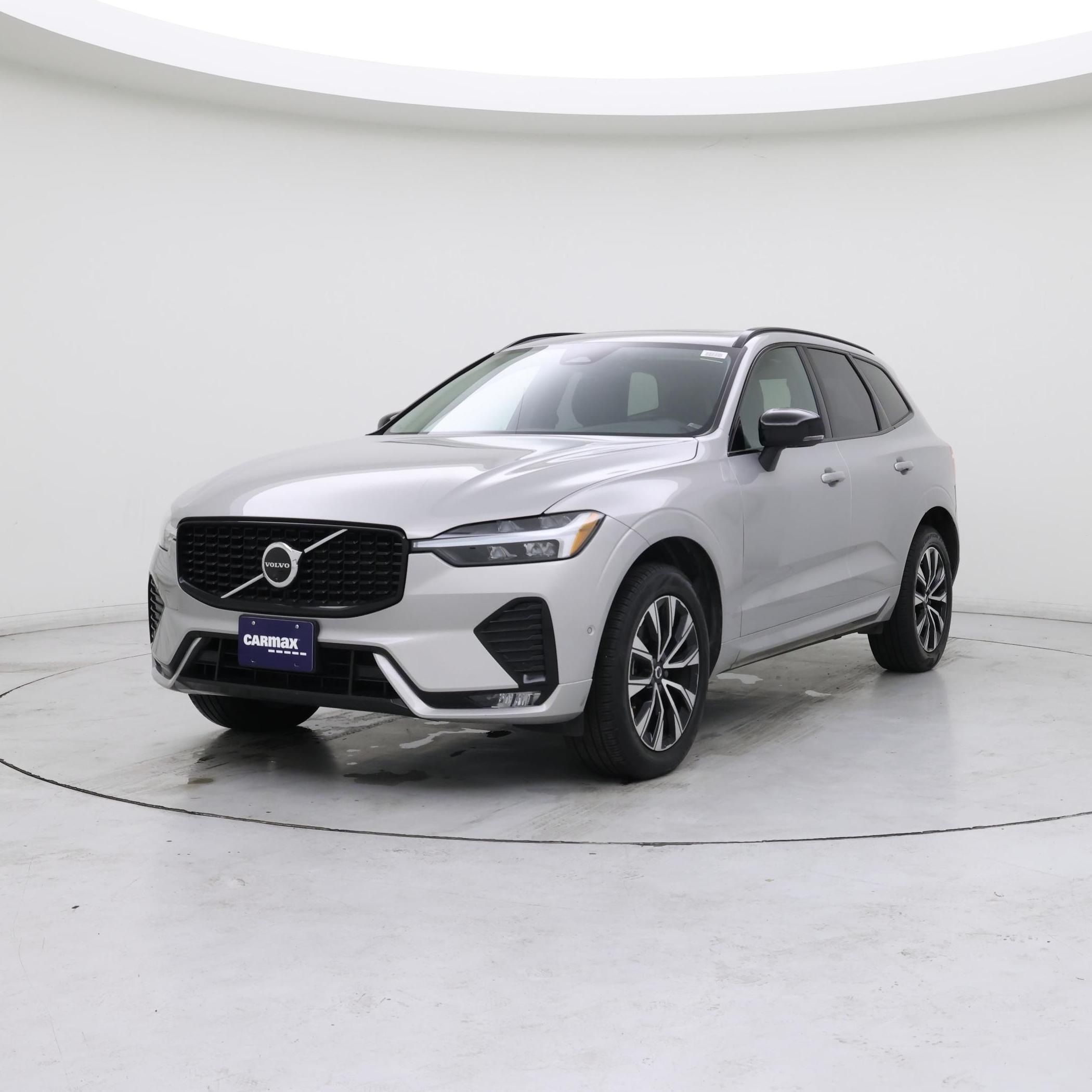 Thumbnail: 2025 Volvo XC60 - 4