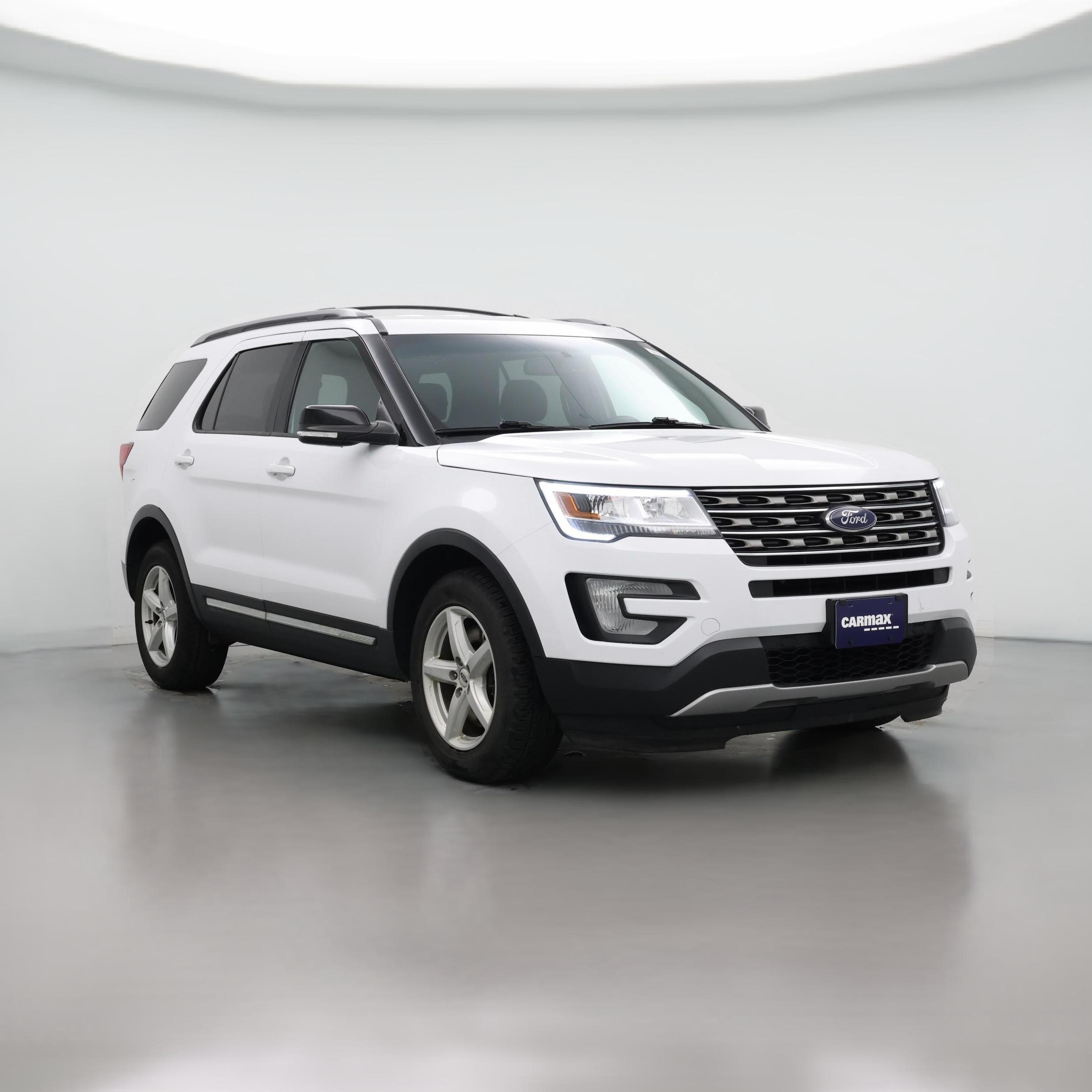 Thumbnail: 2016 Ford Explorer - 1