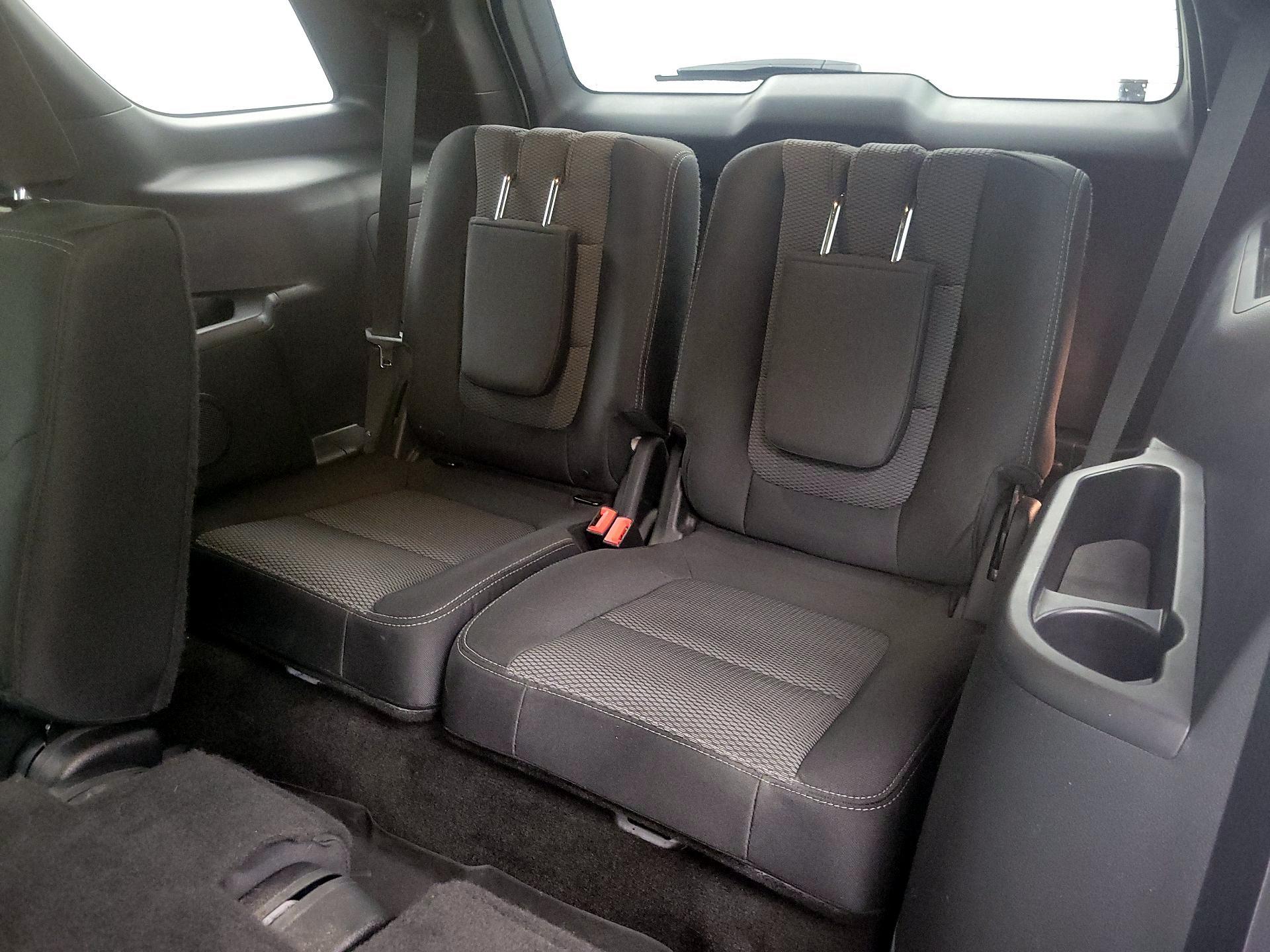 Thumbnail: 2016 Ford Explorer - 20