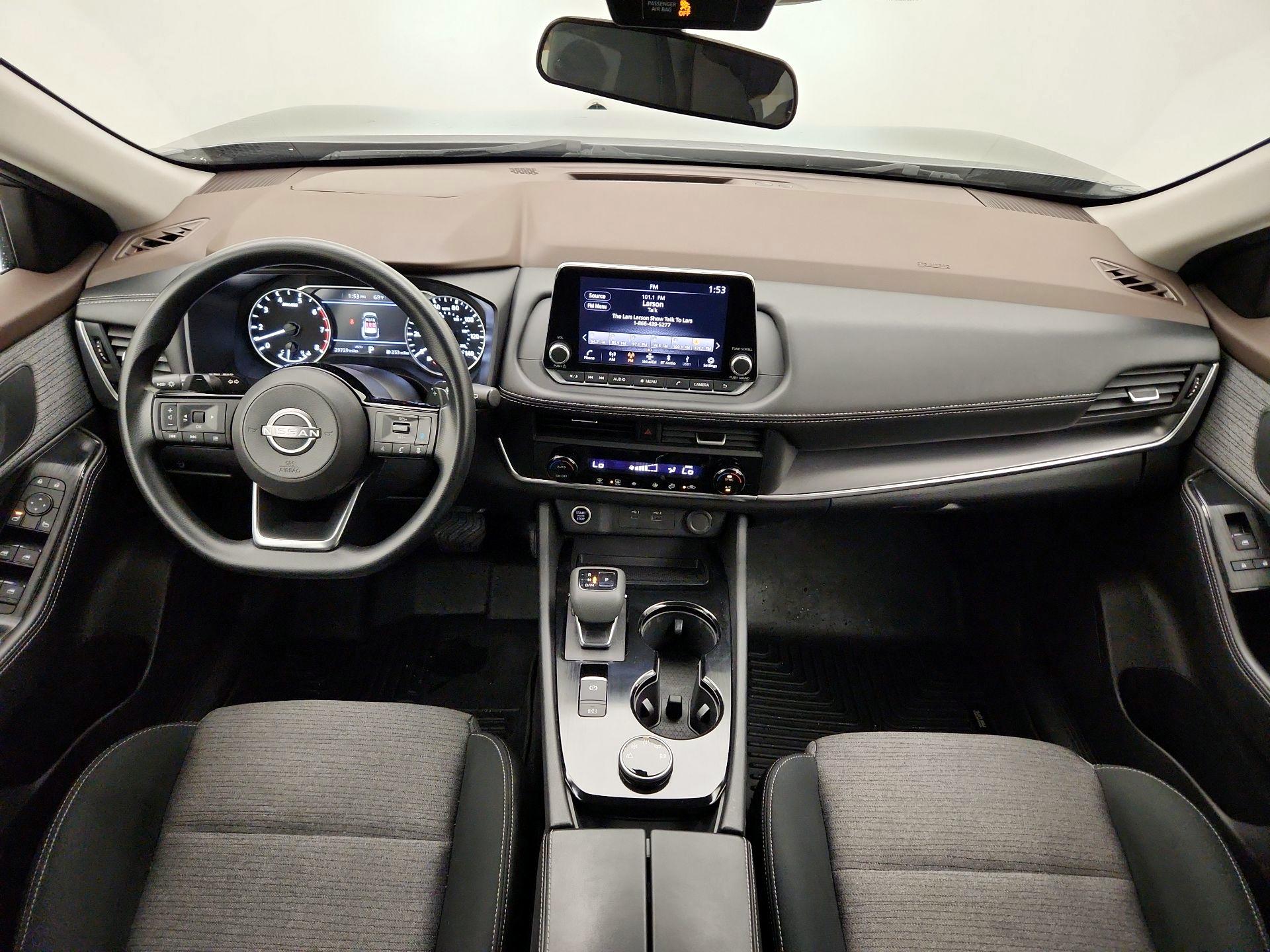 Thumbnail: 2023 Nissan Rogue - 9