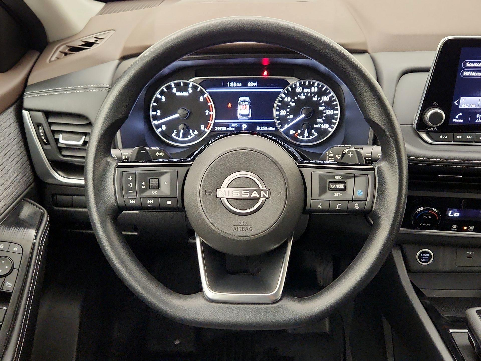 Thumbnail: 2023 Nissan Rogue - 10