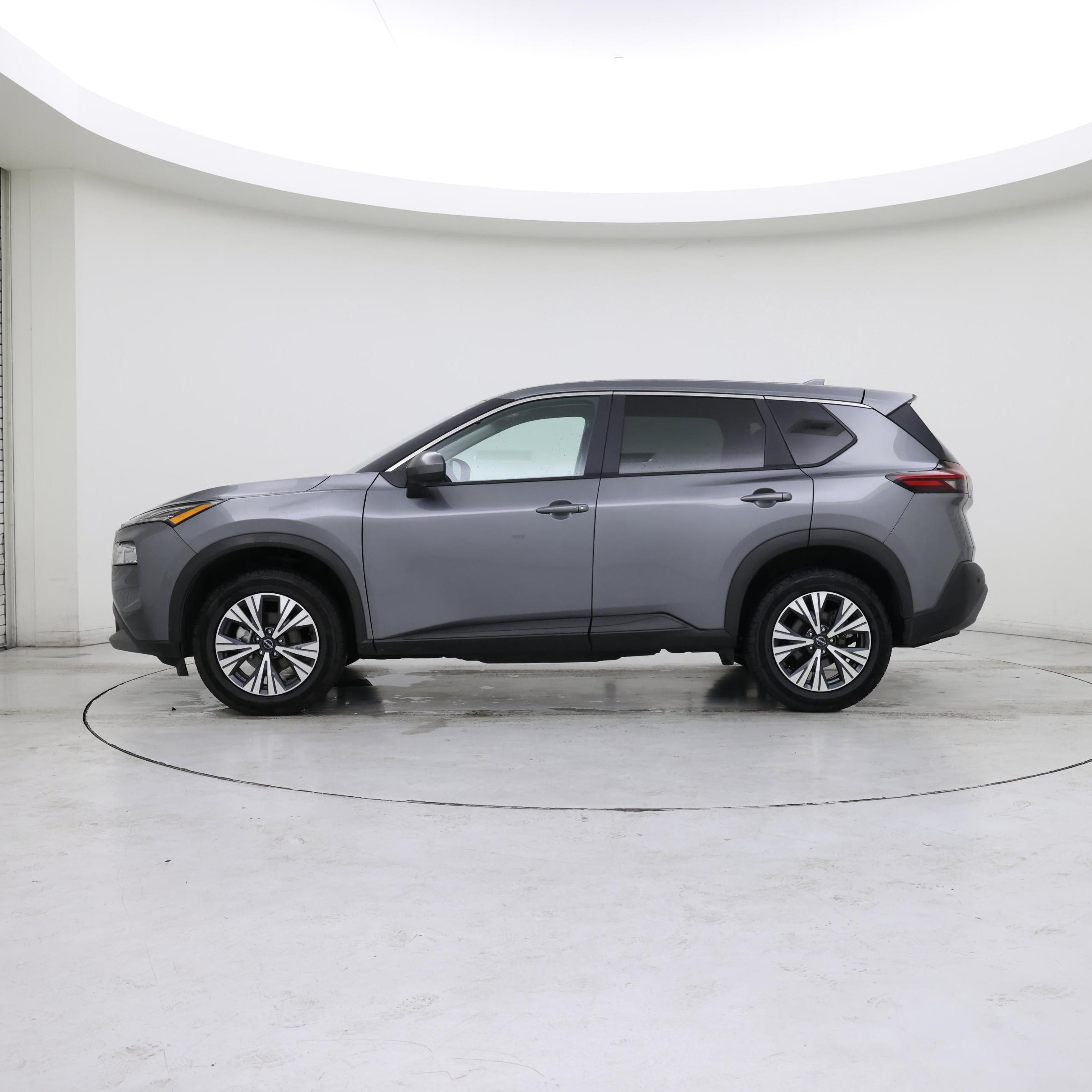 Thumbnail: 2023 Nissan Rogue - 3