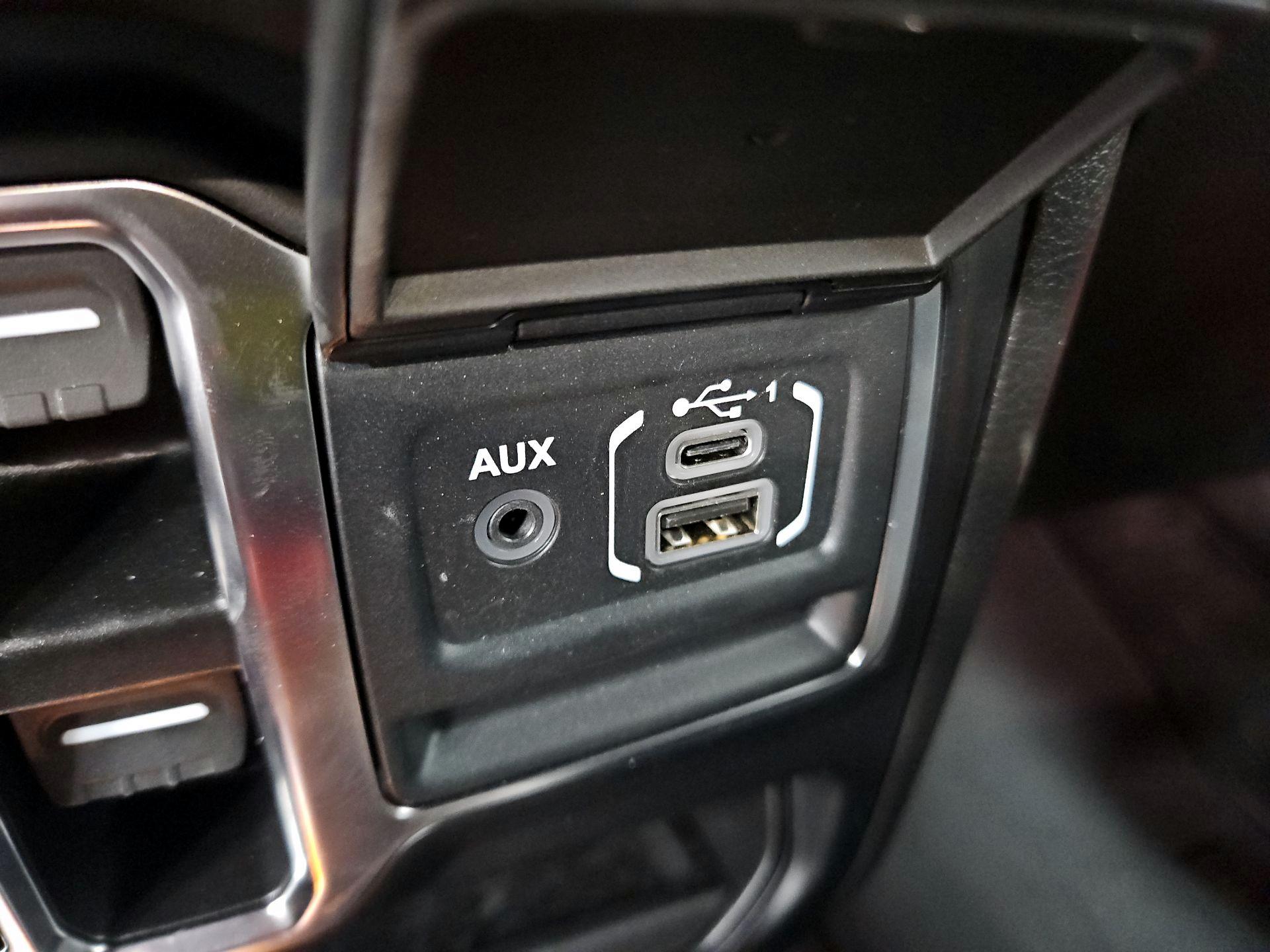 Thumbnail: 2024 Jeep Wrangler - 19