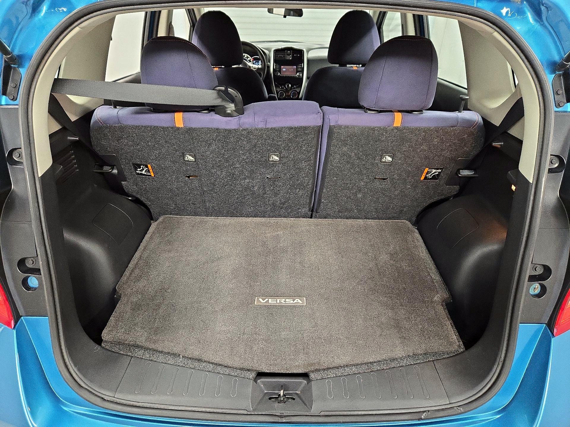 Thumbnail: 2015 Nissan Versa Note - 20