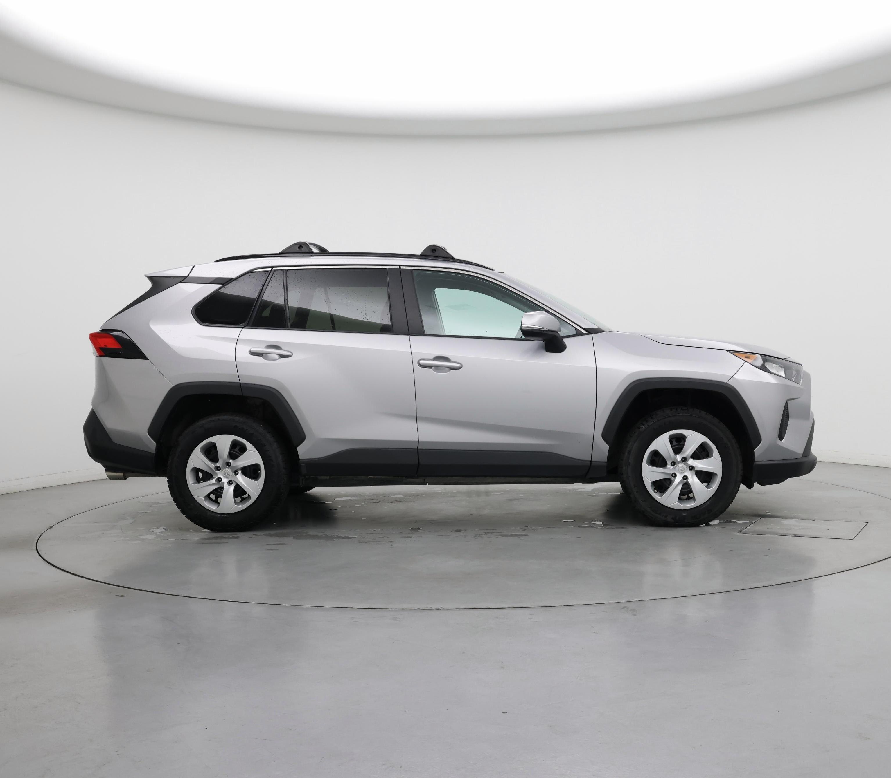 Thumbnail: 2021 Toyota RAV4 - 7