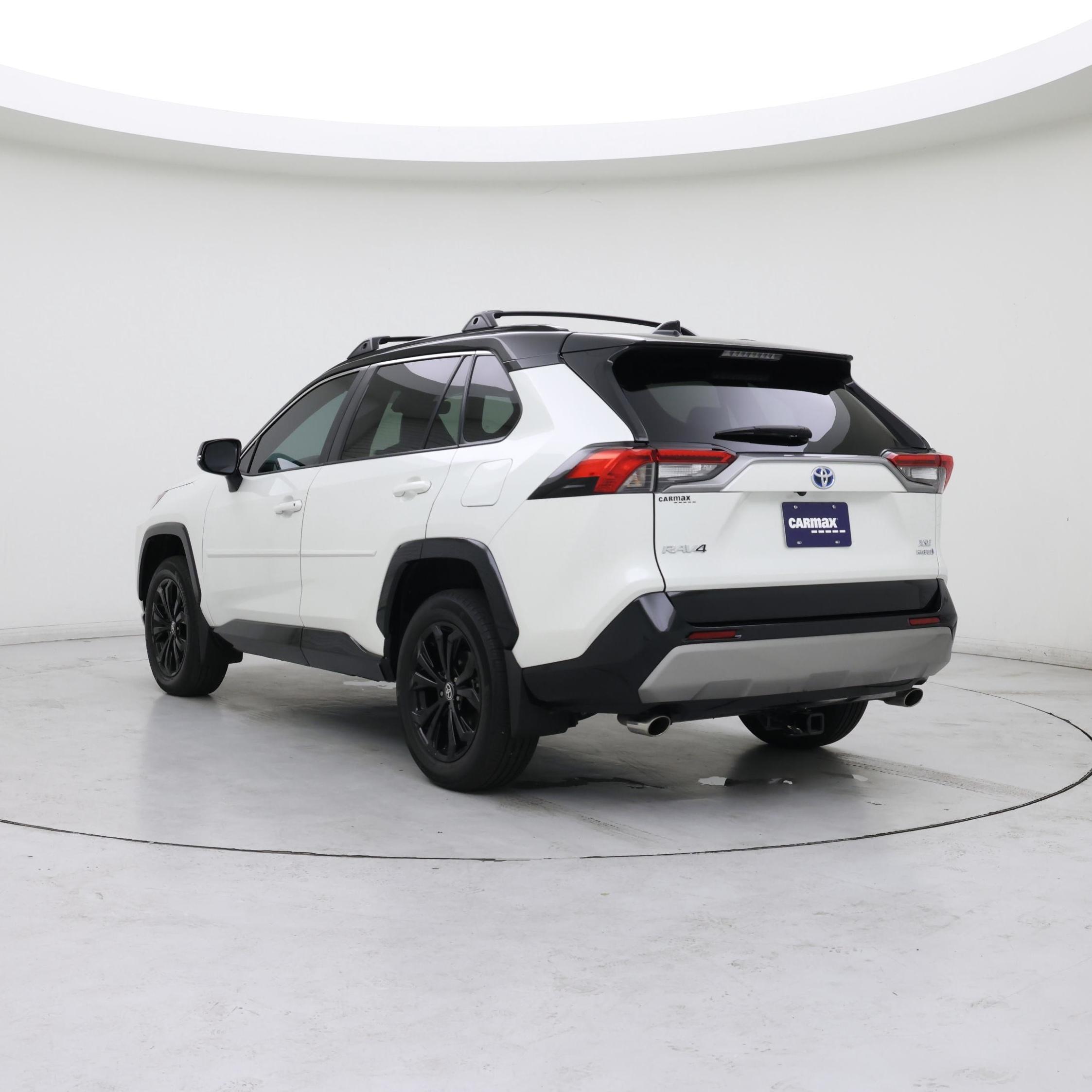 Thumbnail: 2022 Toyota RAV4 - 2