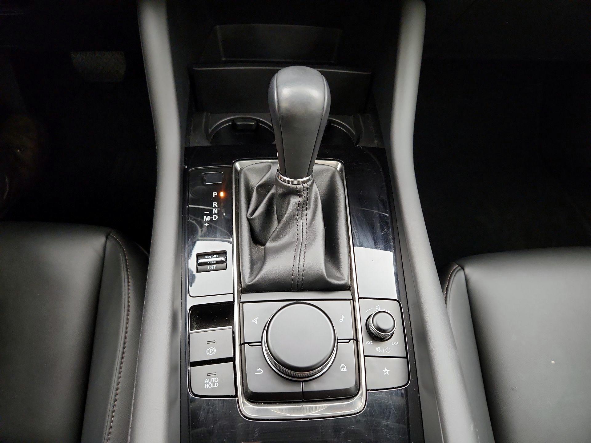 Thumbnail: 2019 Mazda Mazda3 - 17
