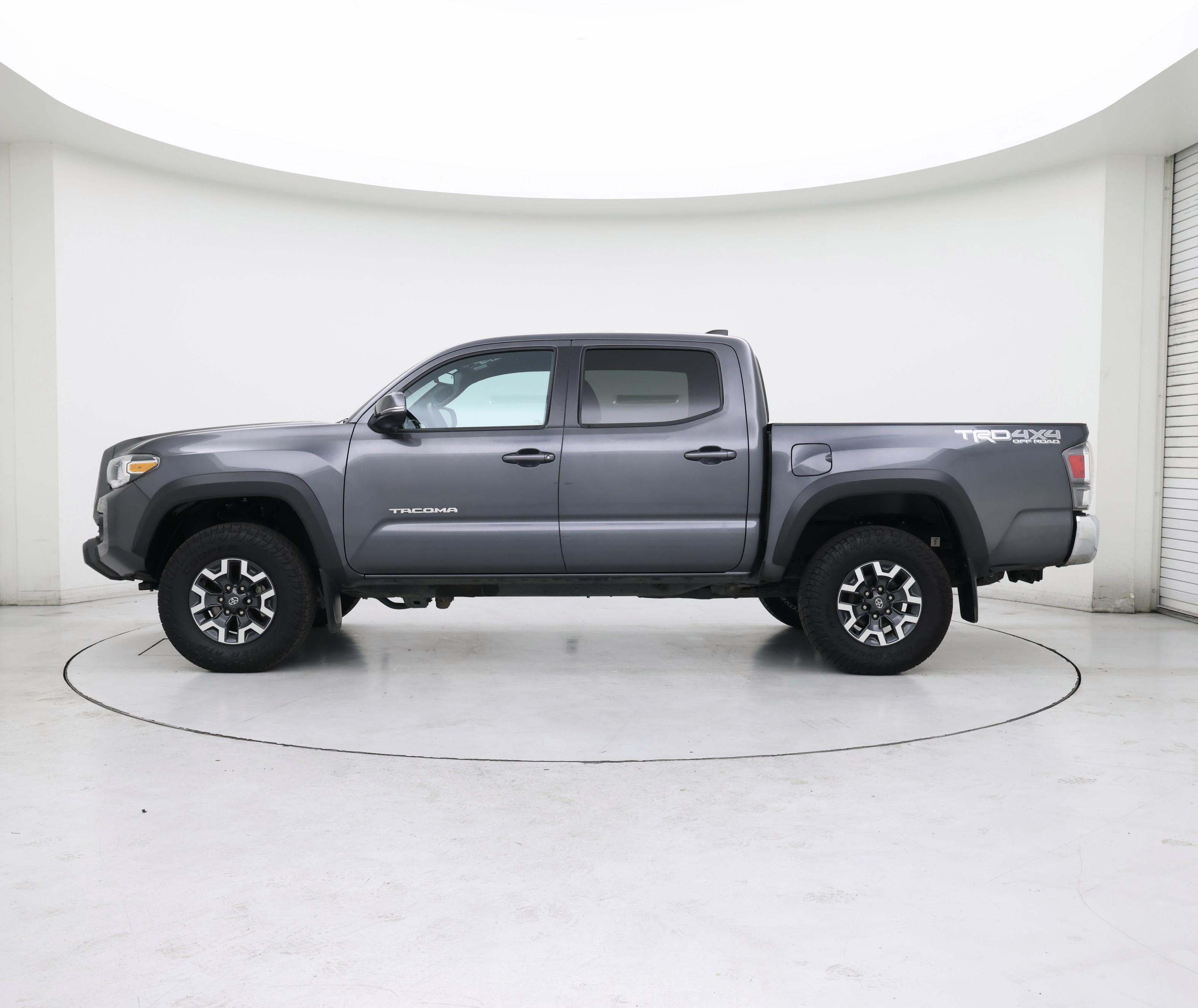Thumbnail: 2023 Toyota Tacoma - 3