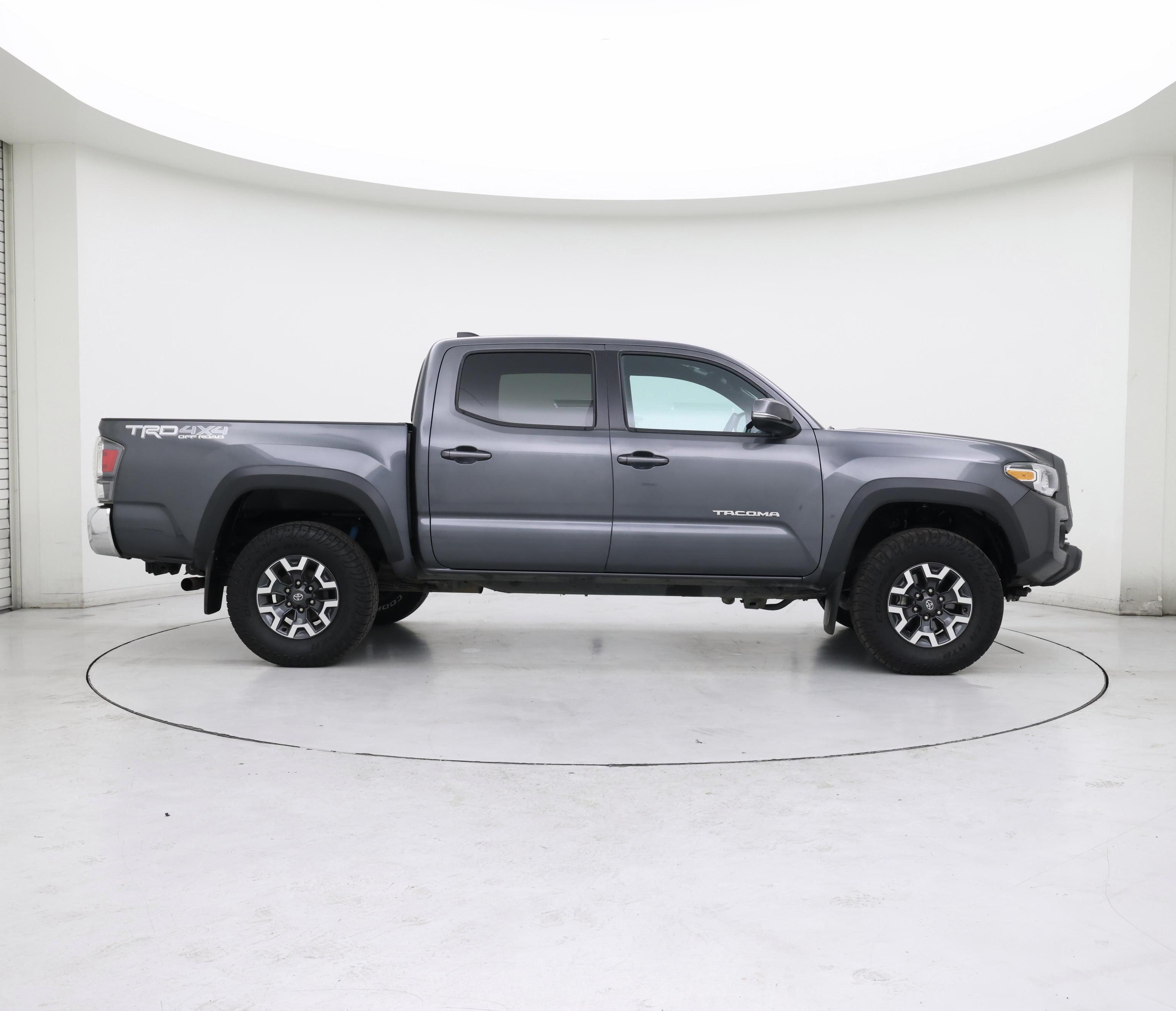 Thumbnail: 2023 Toyota Tacoma - 7