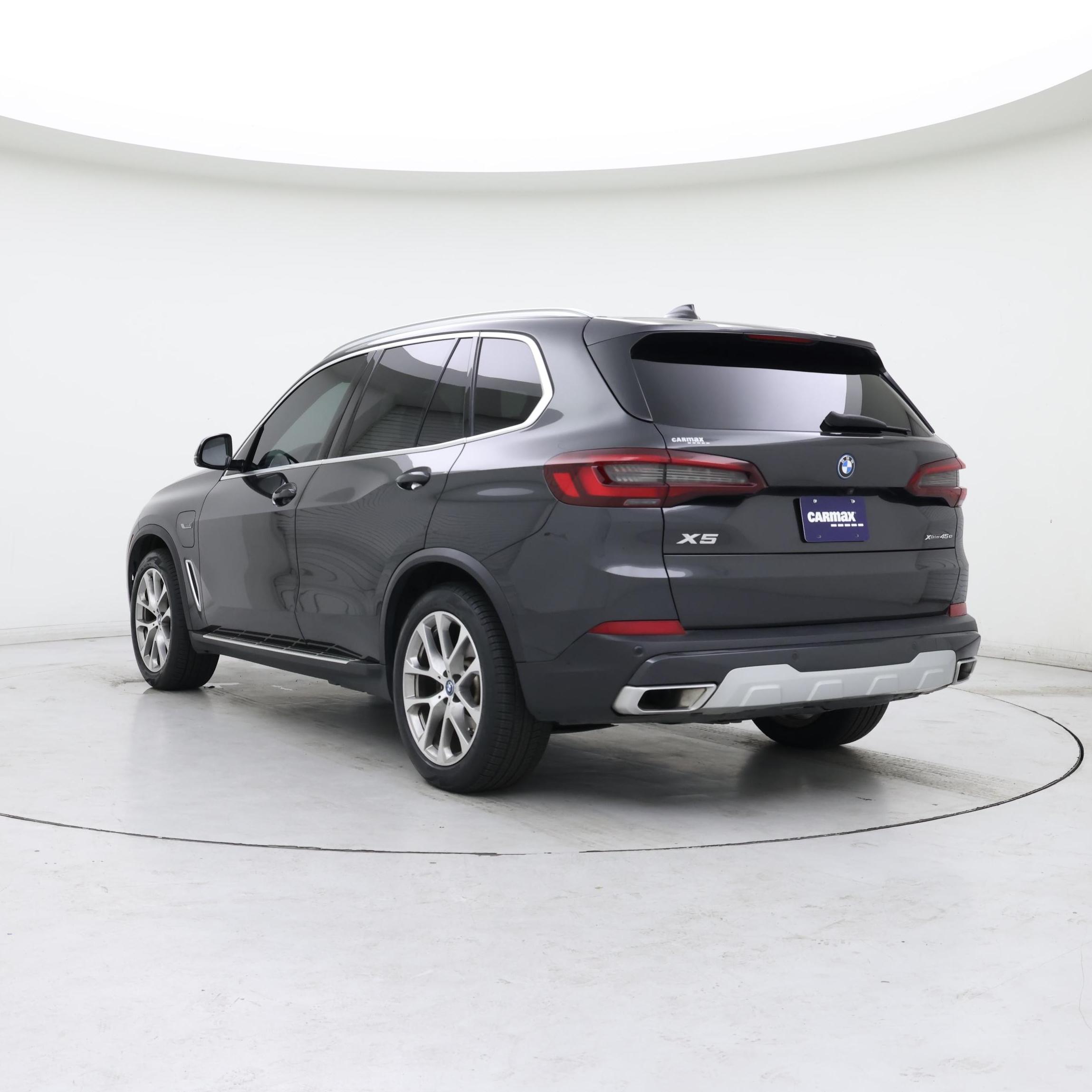 Thumbnail: 2023 BMW X5 - 2