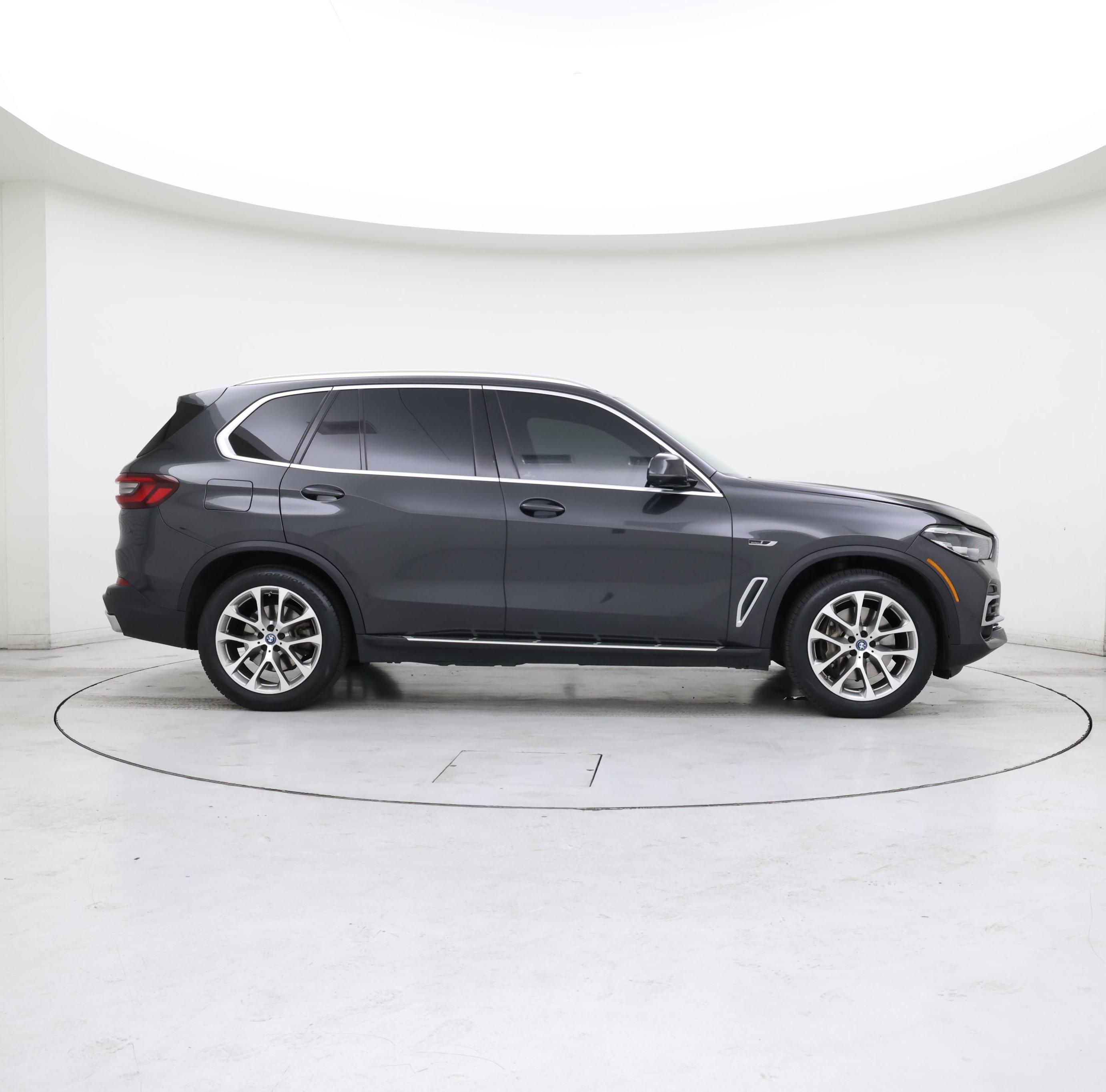 Thumbnail: 2023 BMW X5 - 7