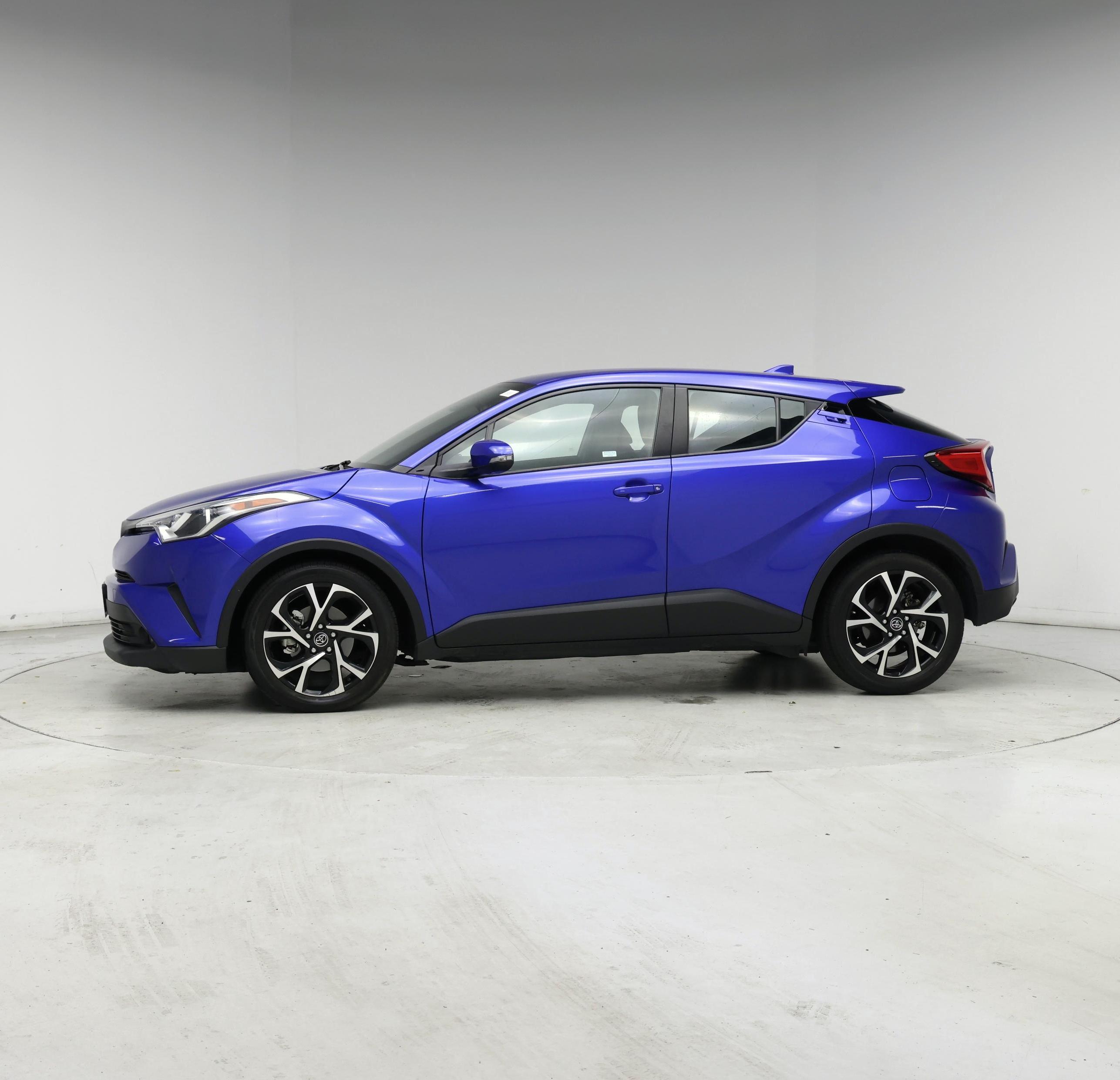 Thumbnail: 2018 Toyota C-HR - 3